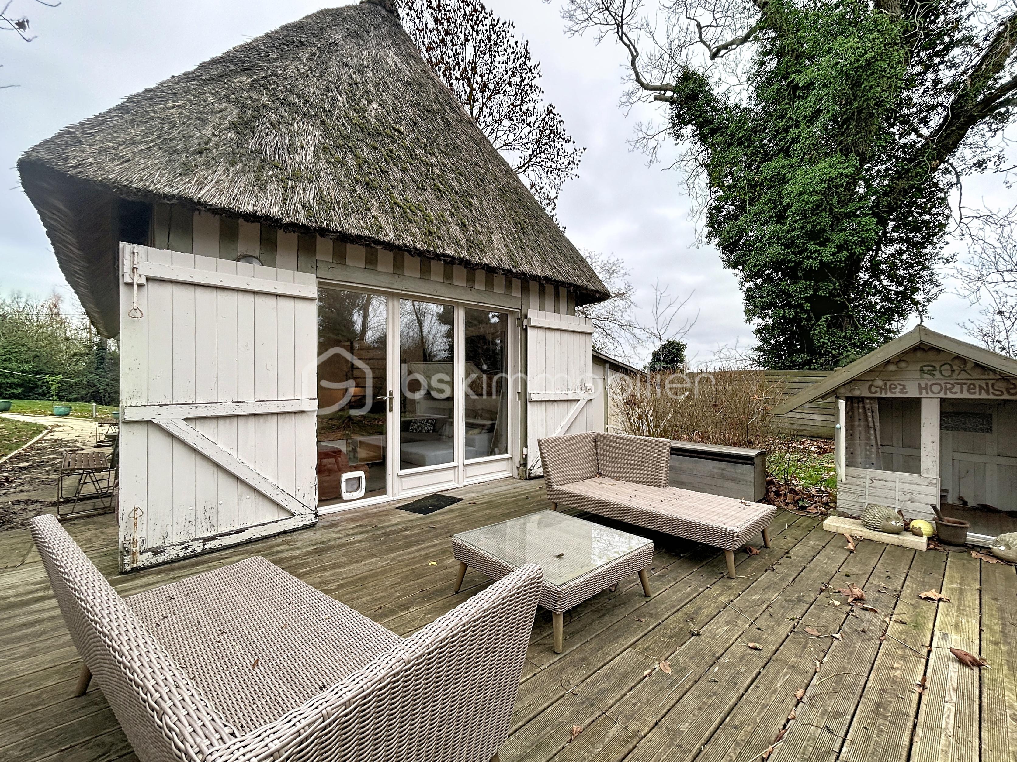 Maison traditionnelle de 210 m² - riviere-st-sauveur_00008.jpg