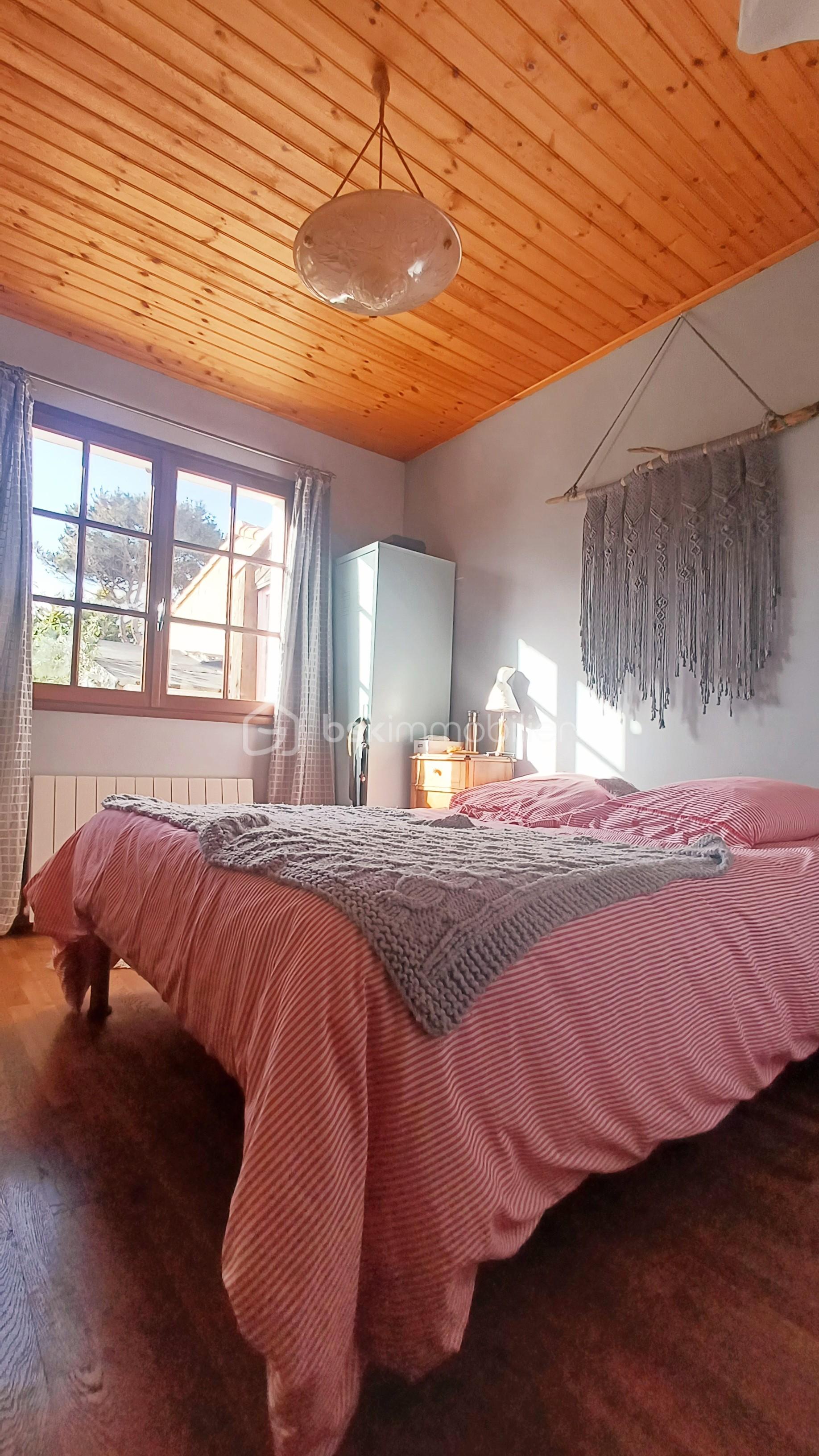 Maison de 90 m² - bc587bb2-6ff0-44a4-b681-1529450128f7.jpg