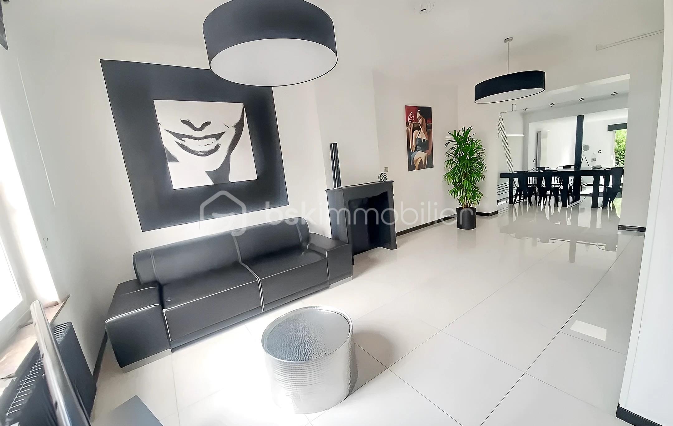 Maison de village de 124,50 m² - SOUCHEZ IG OK salon tv vue sam.jpg