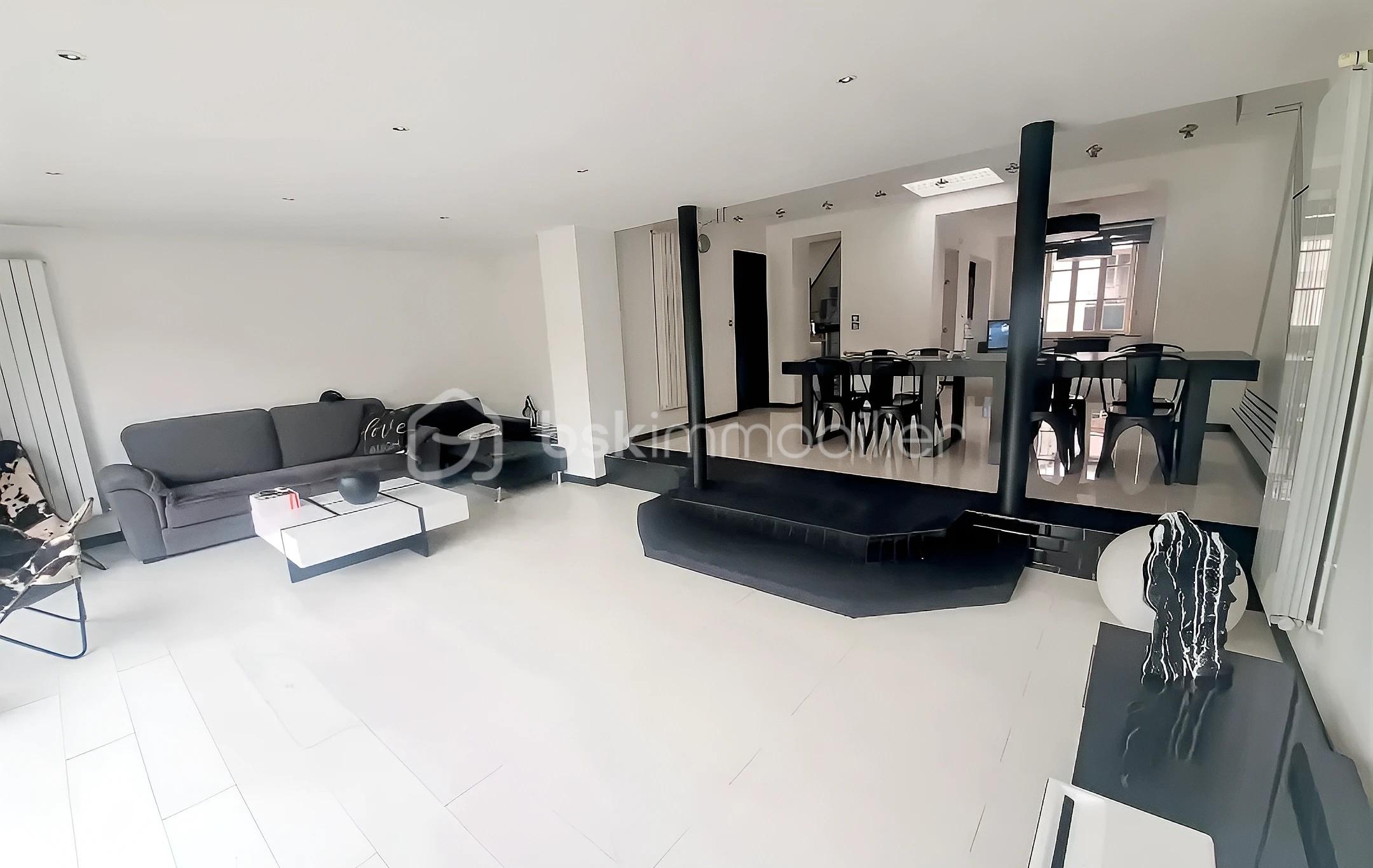 Maison de village de 124,50 m² - SOUCHEZ IG OK SALON profil  vue sam ACTUEL.jpg