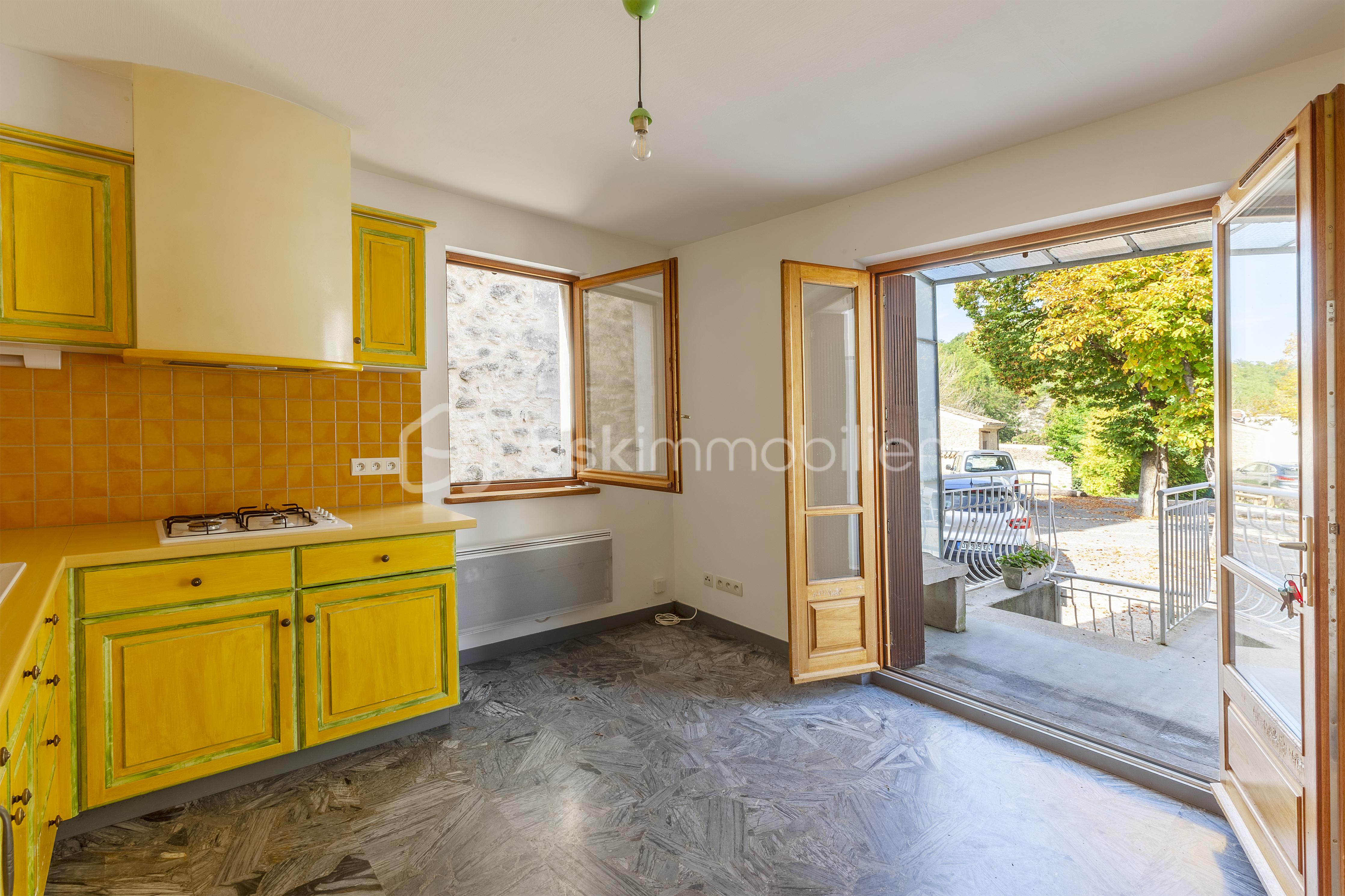 Maison de village de 154 m² - 7-appartement.jpg