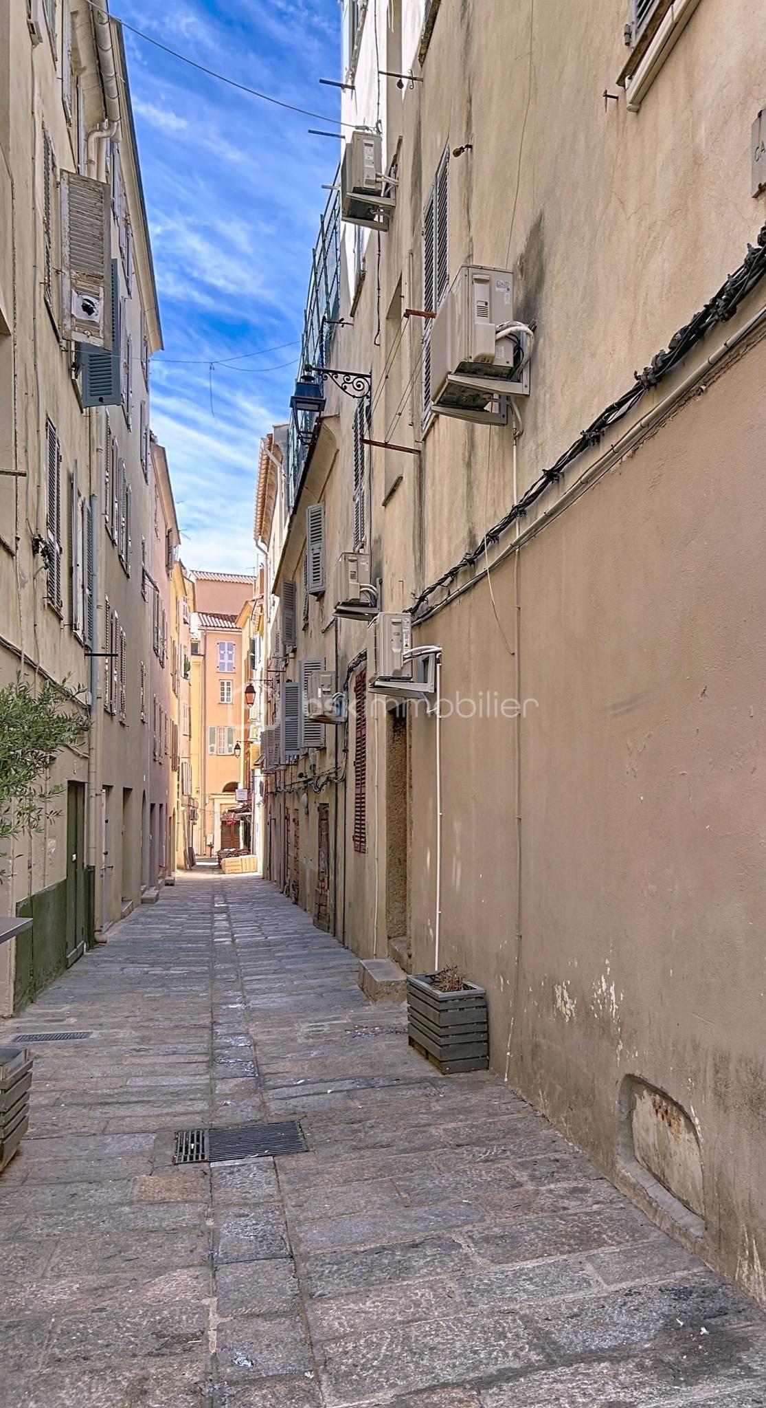 Appartement de 82 m² - RUELLE 3.jpg