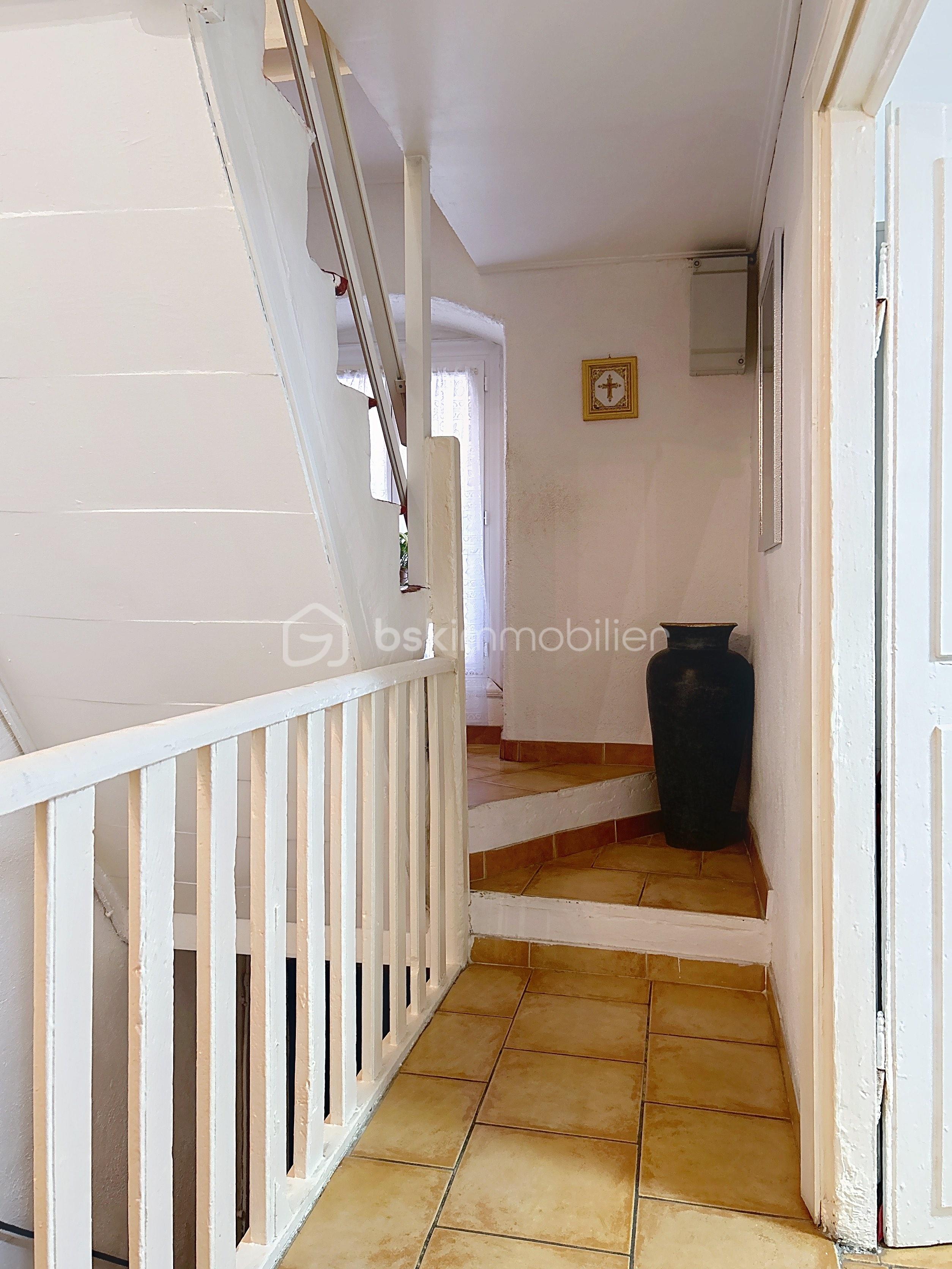 Appartement de 82 m² - CORRIDOR 6.jpg