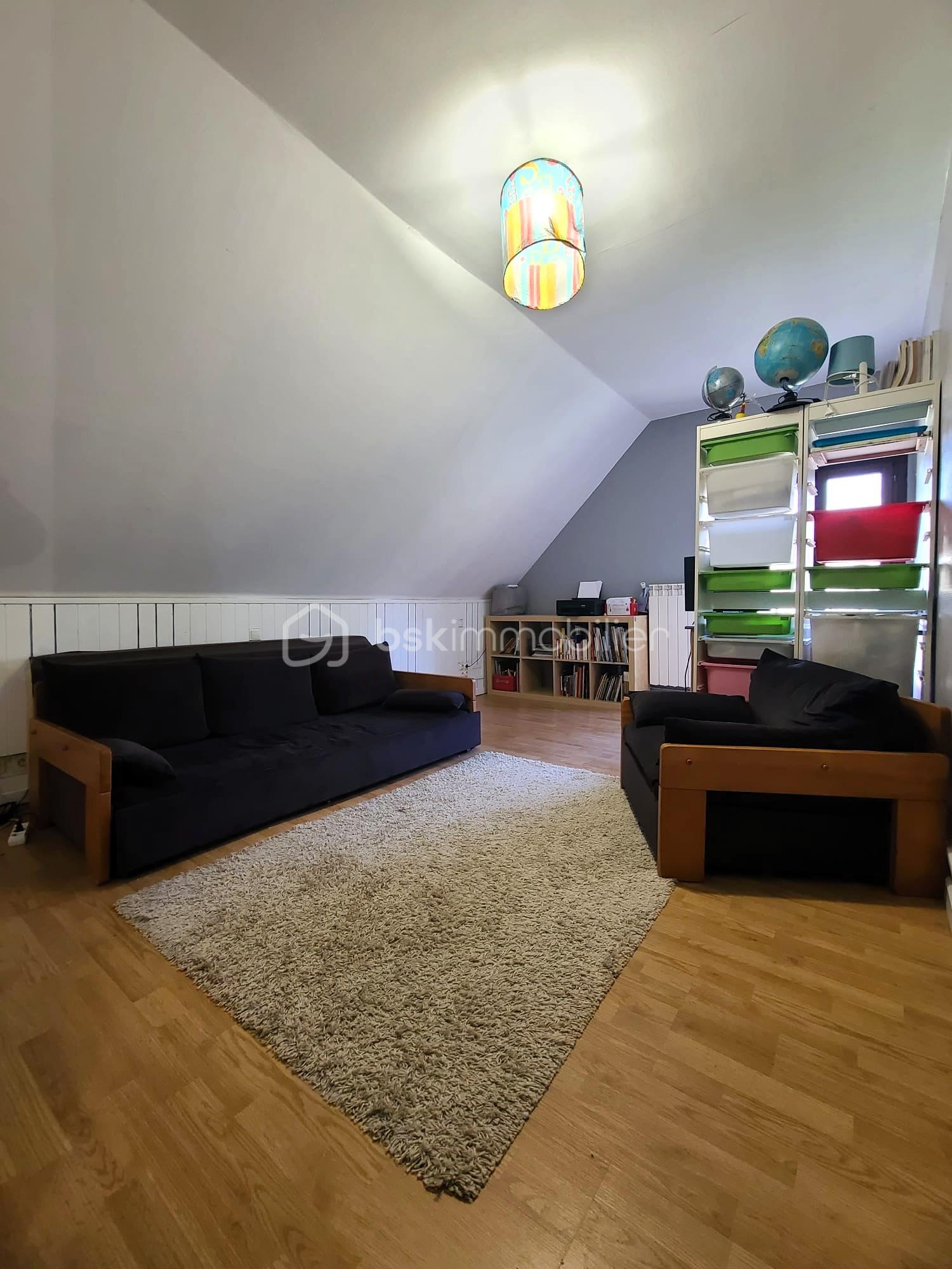 Chambre 4, salle de jeu.jpeg