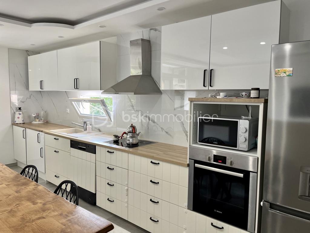 Appartement de 65 m² - u+zJoJamRvufRX8YyLupjw_thumb_2a86.jpg