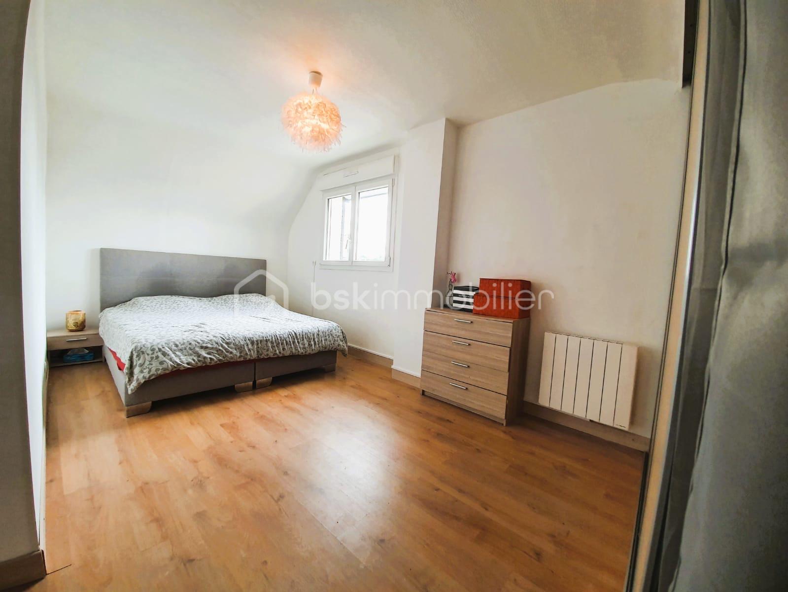 Maison traditionnelle de 142 m² - 2c73f84f-5d17-4932-bf0e-c867d23574b1.JPG