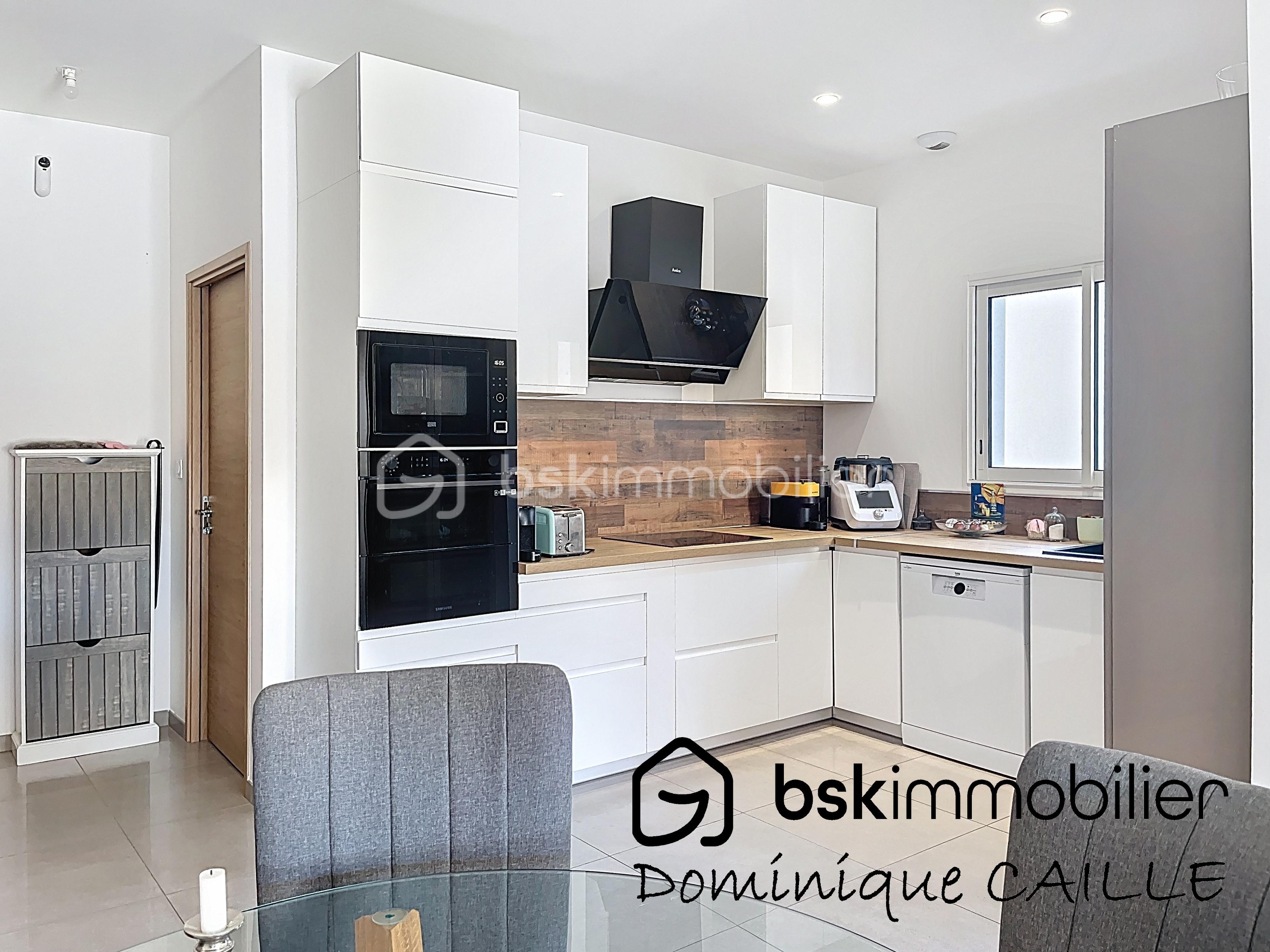 Maison contemporaine de 103 m² - besbes_00101 (1).jpg