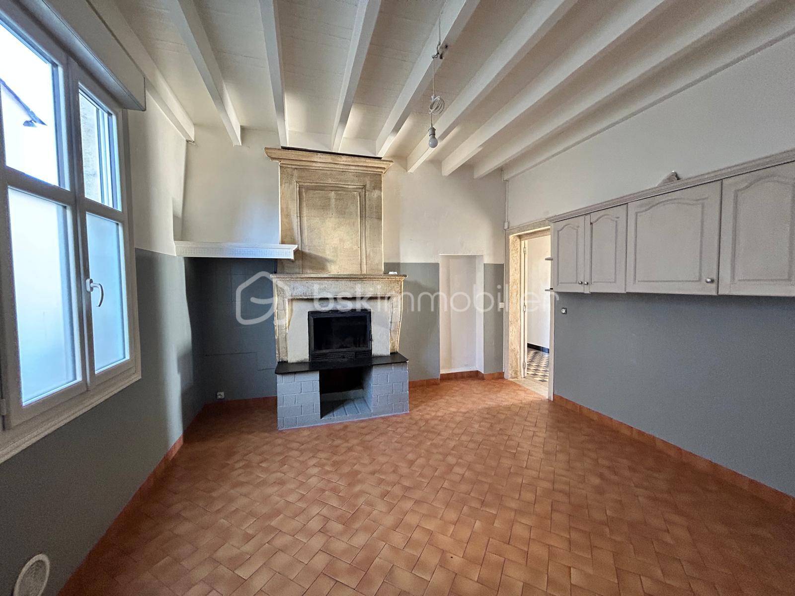 Maison en pierre de 201 m² - 8.jpg