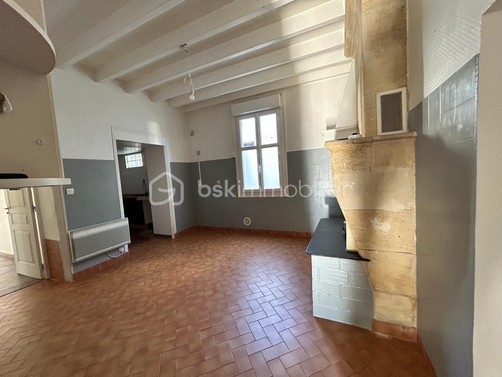 Maison en pierre de 201 m² - 7.jpg