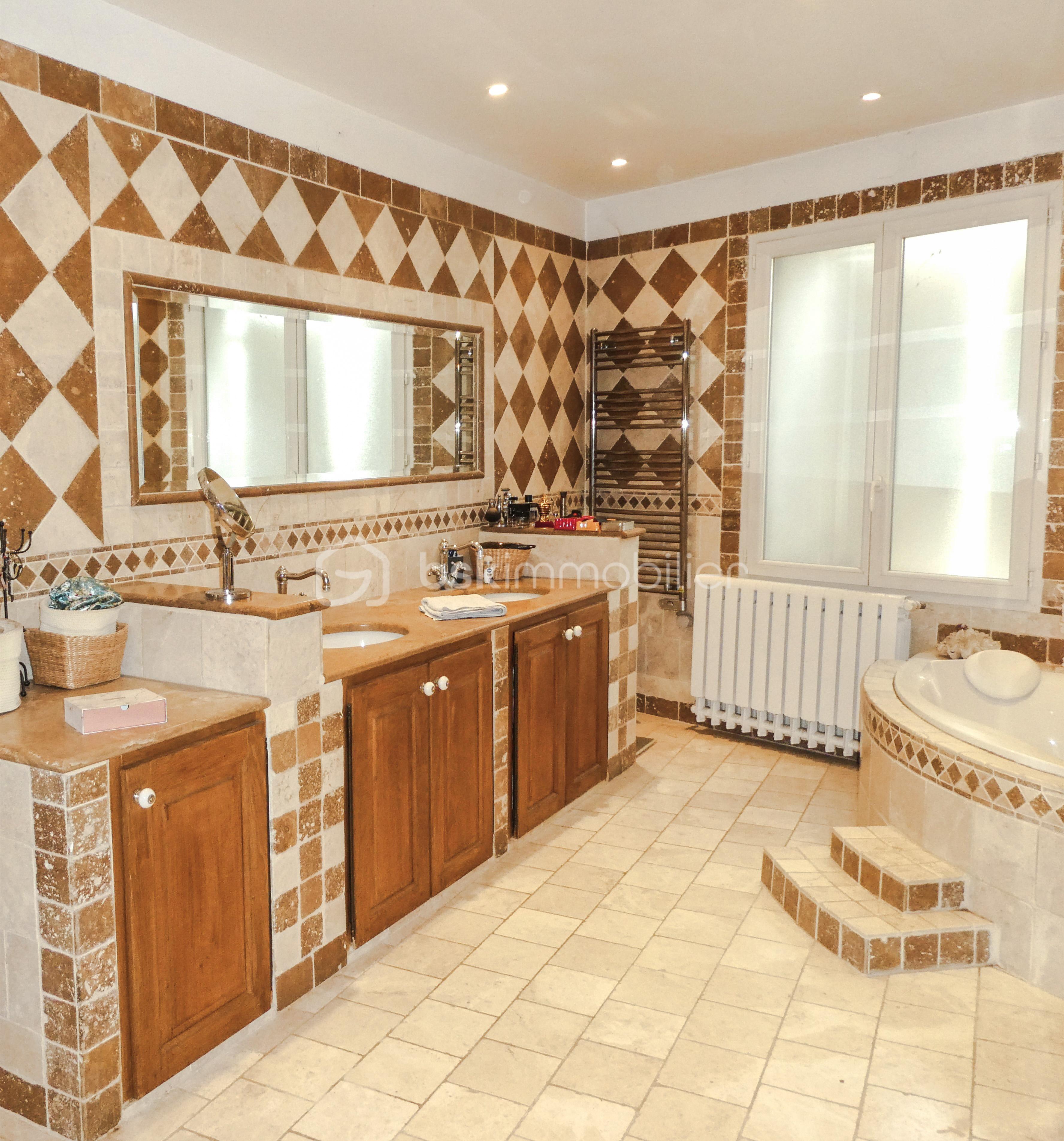 Maison de 174 m² - BEAUCAIRE 11.JPG