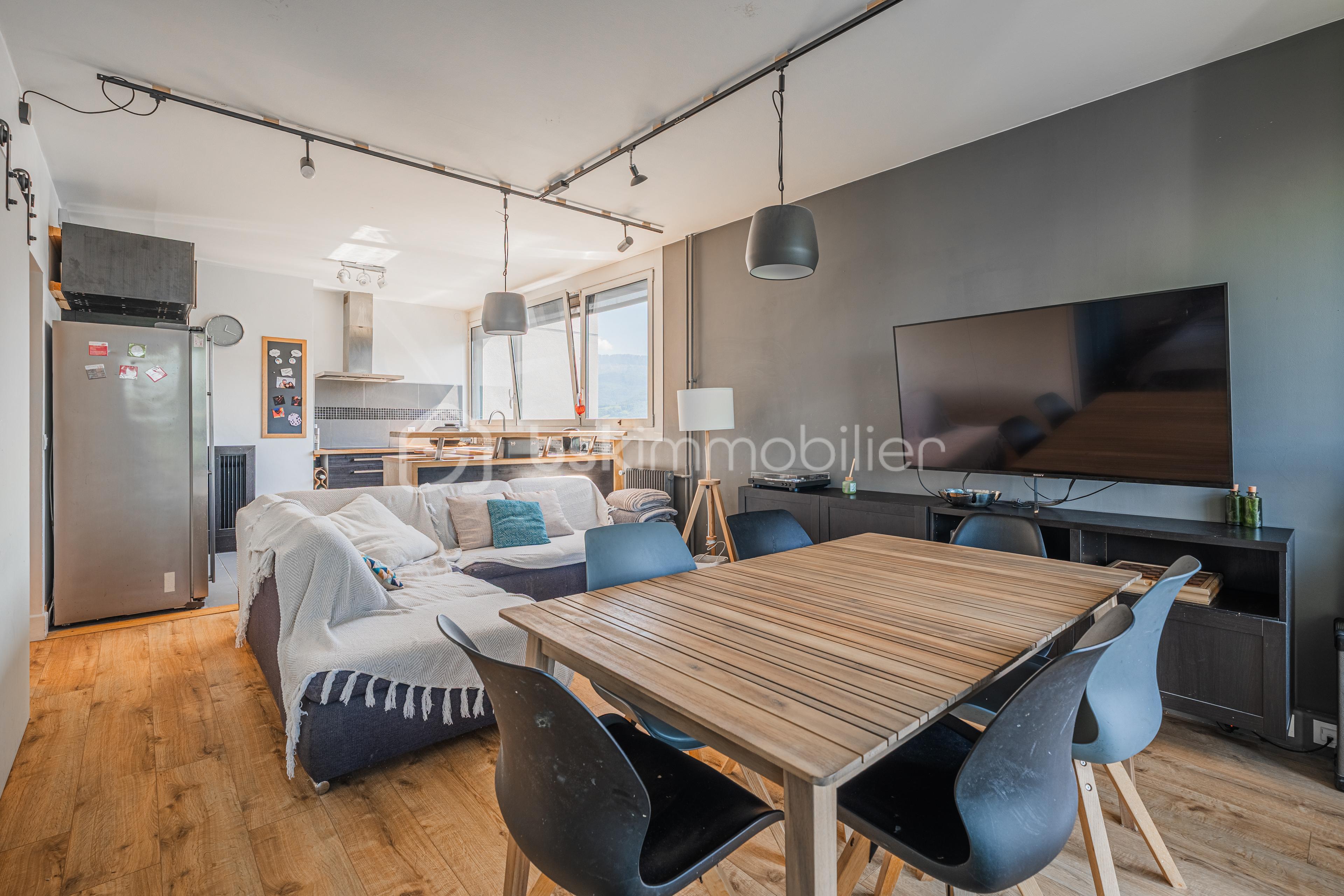 Appartement de 82,53 m² - A7401303-HDR.jpg