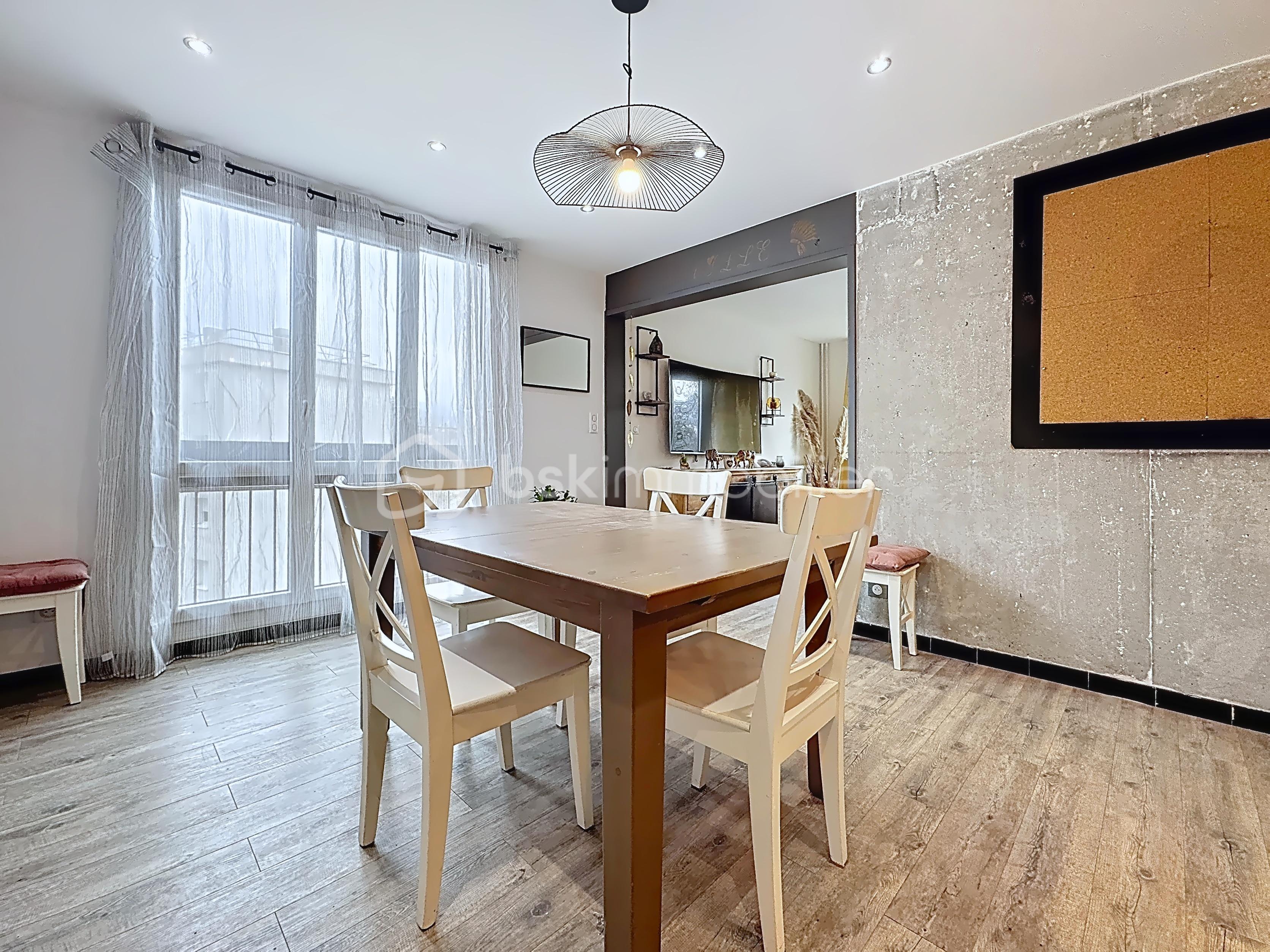 SALLE A MANGER 2 .png