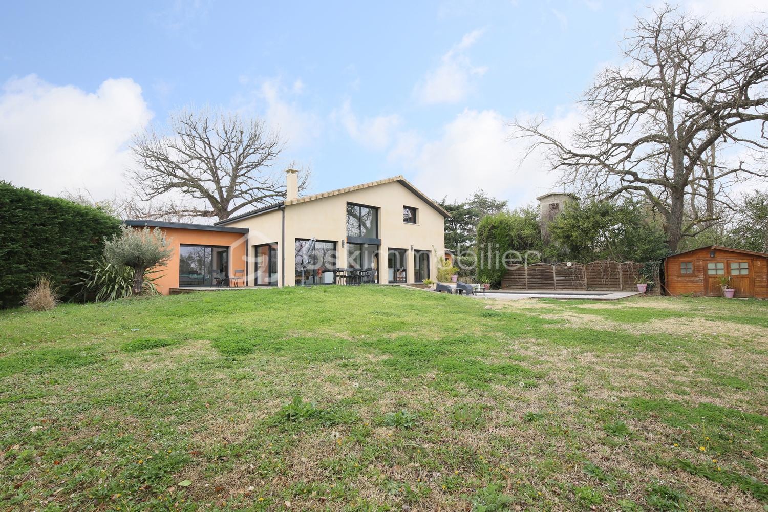 Maison de 202,77 m² - web 06 - Extérieur 08.jpg