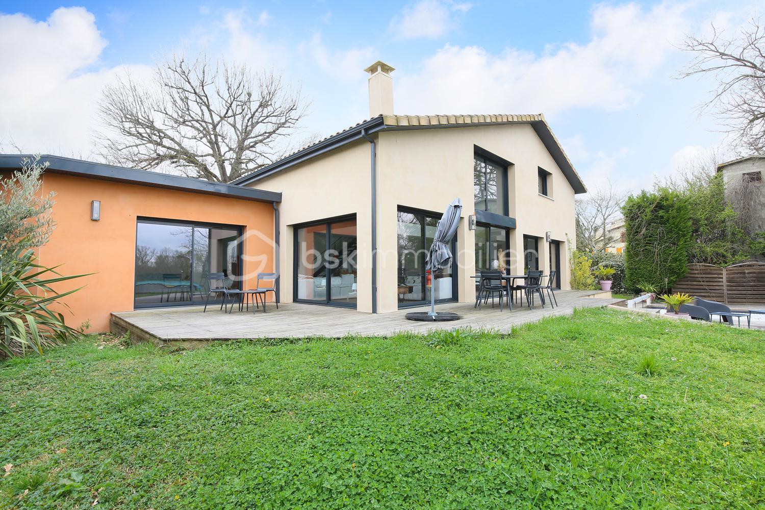 Maison de 202,77 m² - web 06 - Extérieur 09.jpg