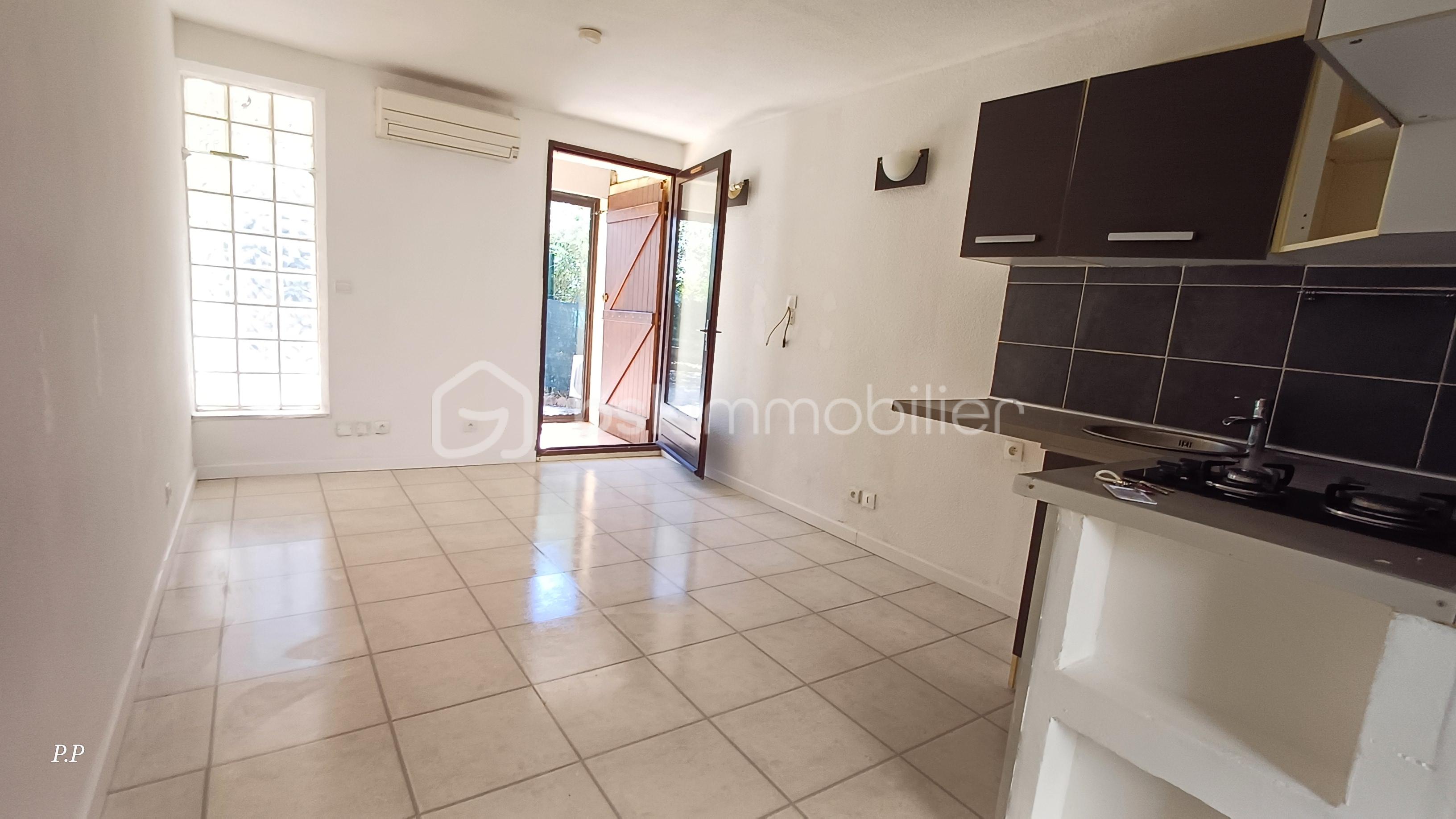 Appartement de 19,88 m² - SEJOUR.jpg