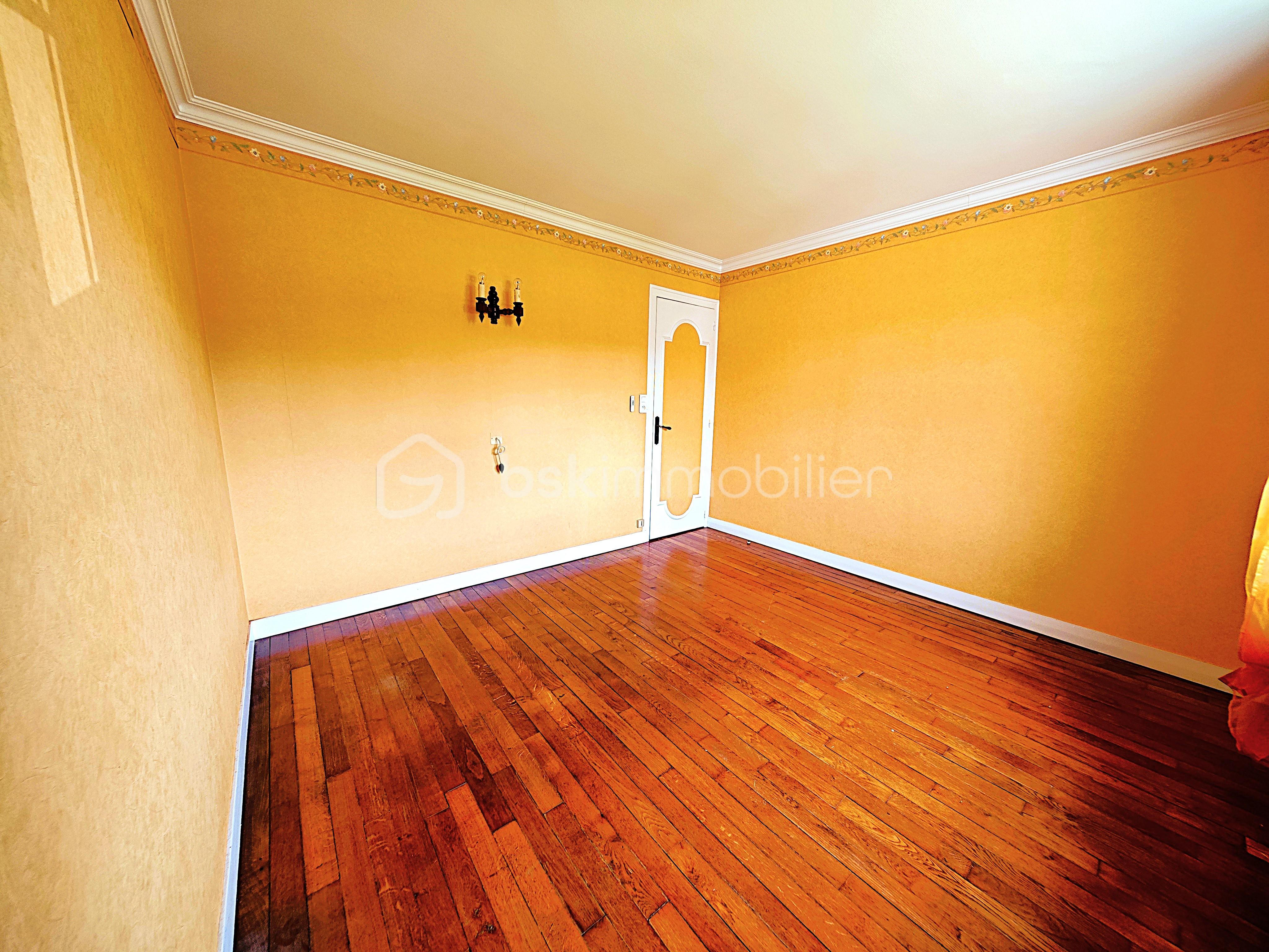 Maison traditionnelle de 80 m² - GUYOT 12.jpg