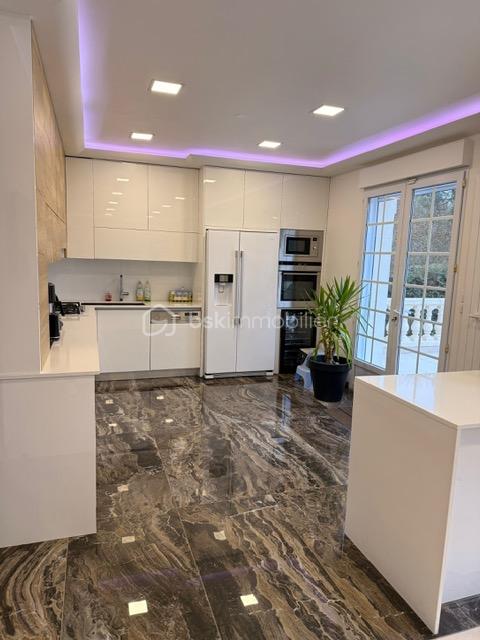 Maison contemporaine de 160 m² - 4 bis.jpeg