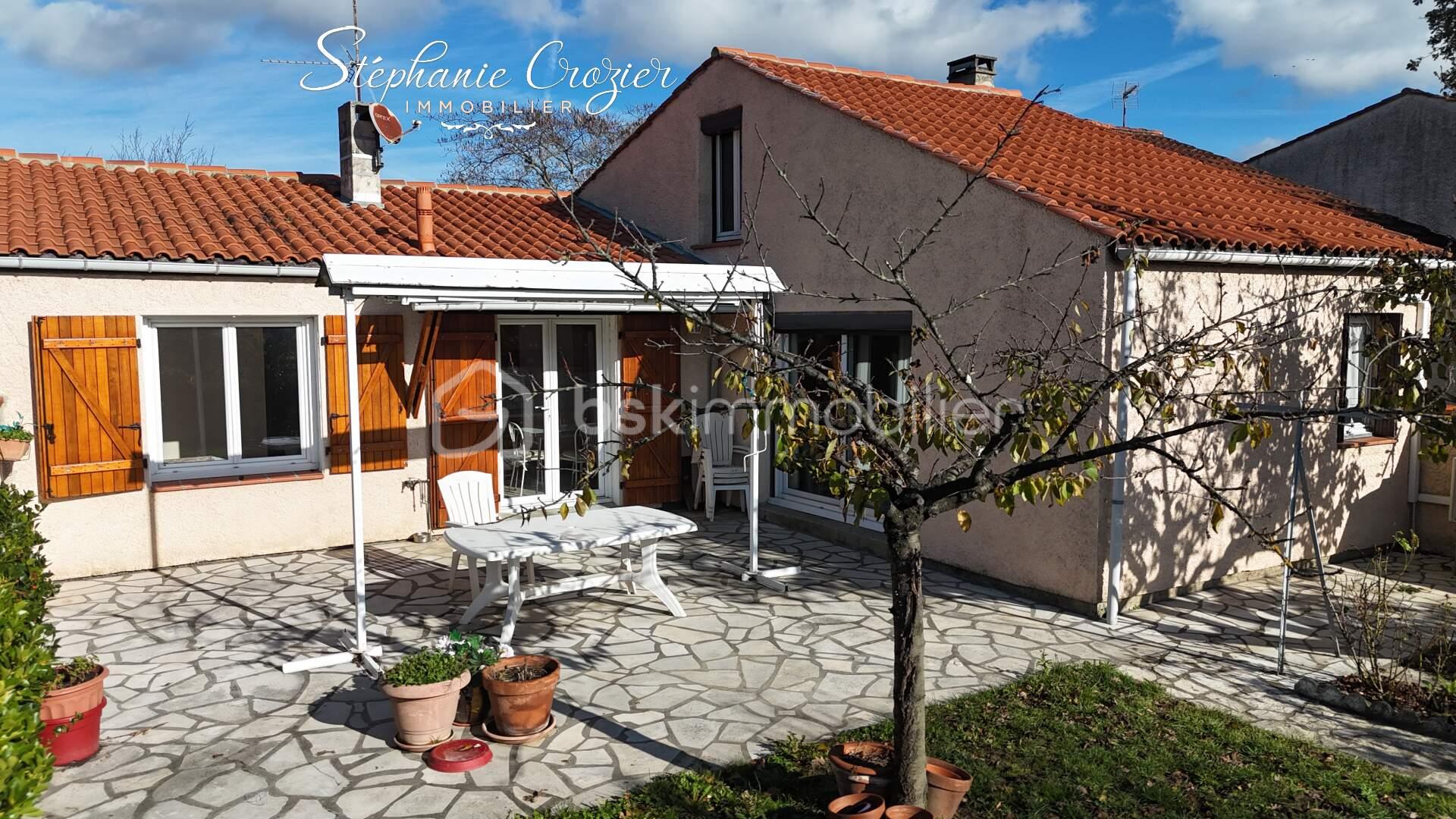 Maison de 95 m² - dji_fly_20251127_133014_0009_1764321381080_photo.jpg