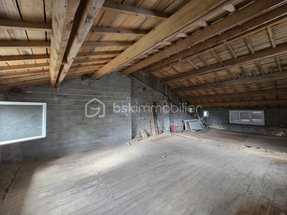 Maison de village de 200,75 m² - A 22.jpeg
