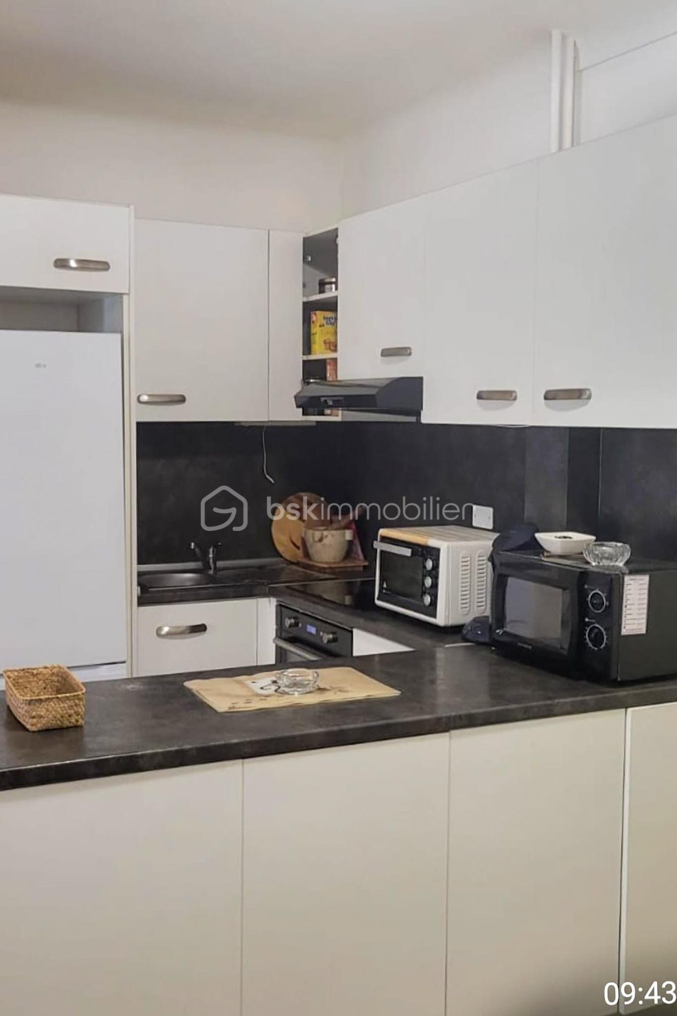 Appartement de 70 m² - 33bf2659-6a6c-4682-aff0-59e20dec73c2.jpg