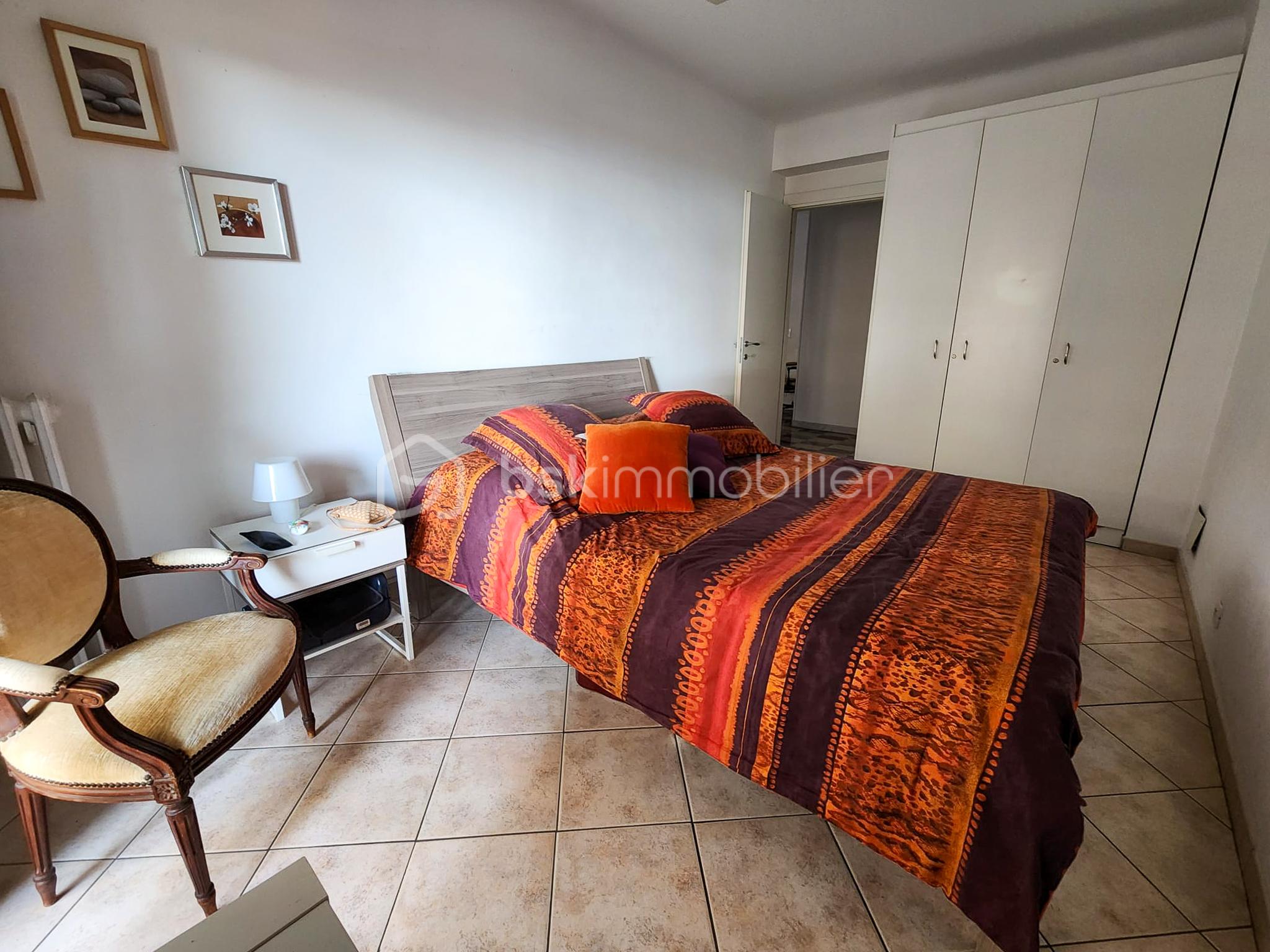 Appartement de 70 m² - 7471a0f3-4b8e-4ac2-a4b5-1f0a0ebc4e6f.jpg