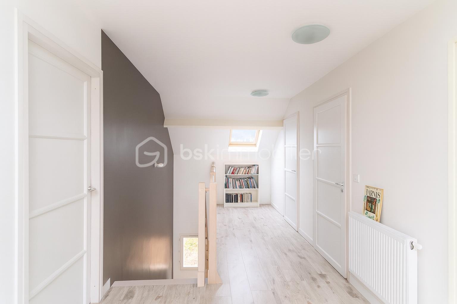 Maison de 193 m² - 459D7C45-229C-41B4-8A00-CCCAA43DEBA7.png