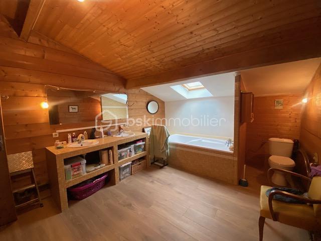 Maison en pierre de 235 m² - 39A88544-1625-4737-9EEF-808FA3A31DEB.jpg