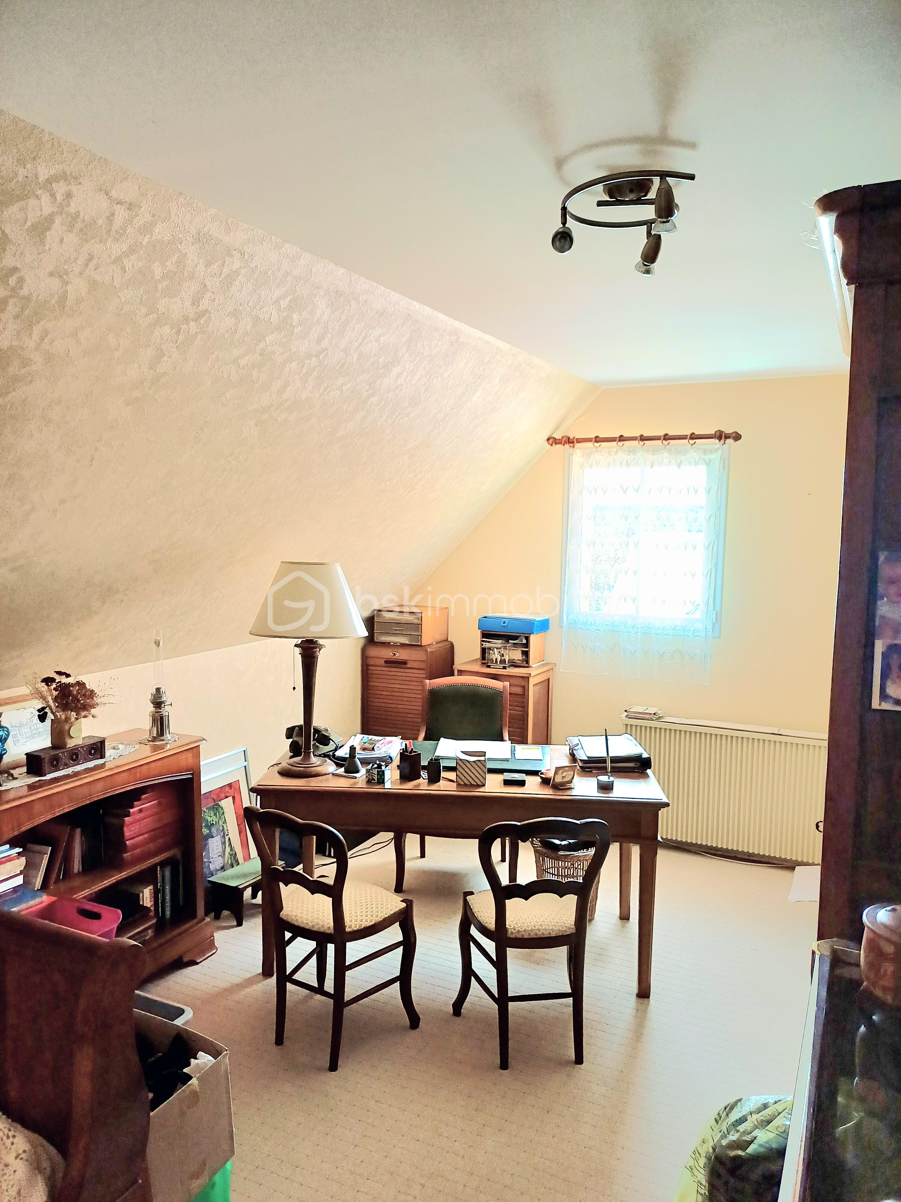 Maison traditionnelle de 195 m² - 20250912_154327[1].jpg