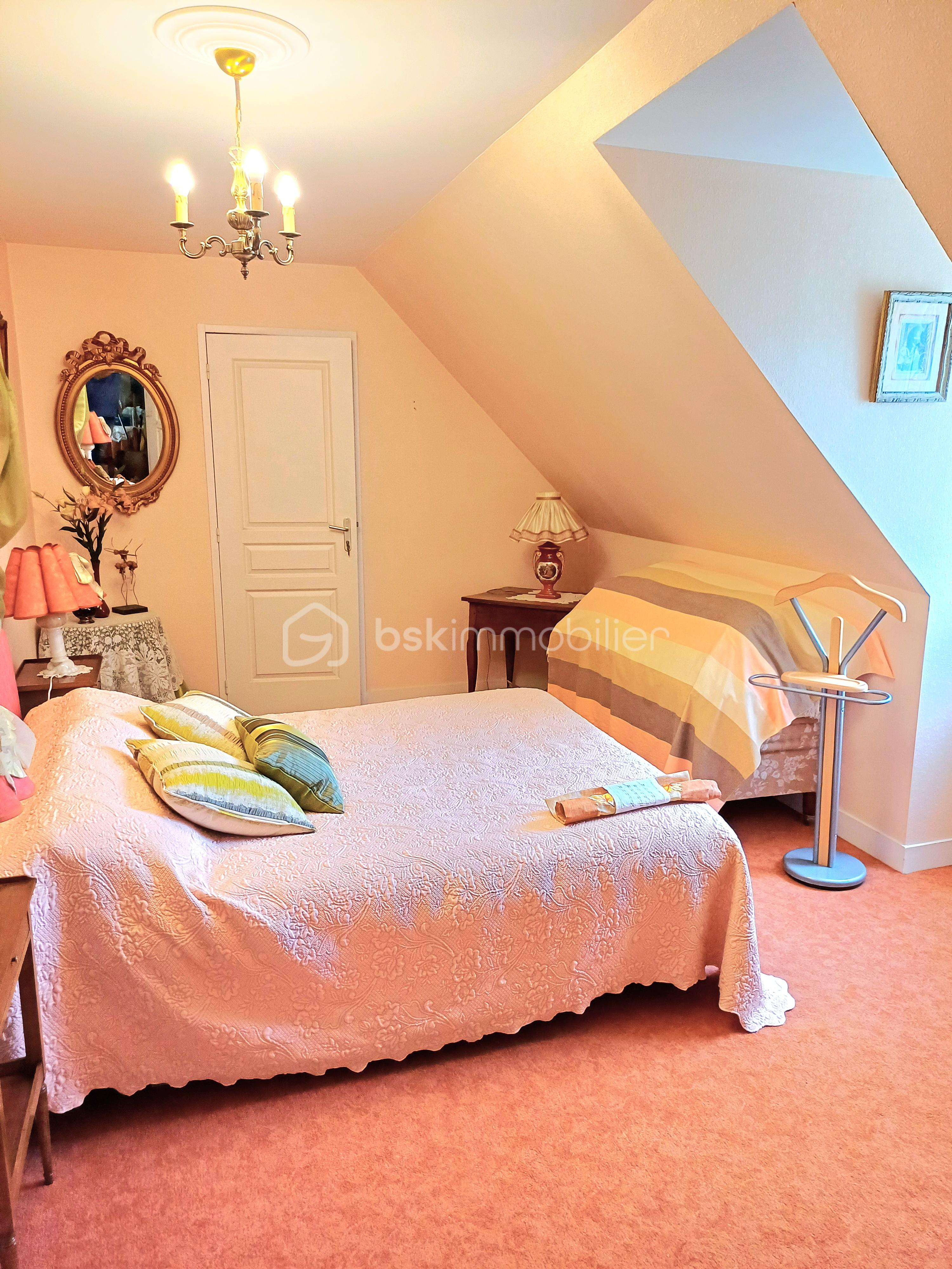 Maison traditionnelle de 195 m² - 20250912_154142[1].jpg