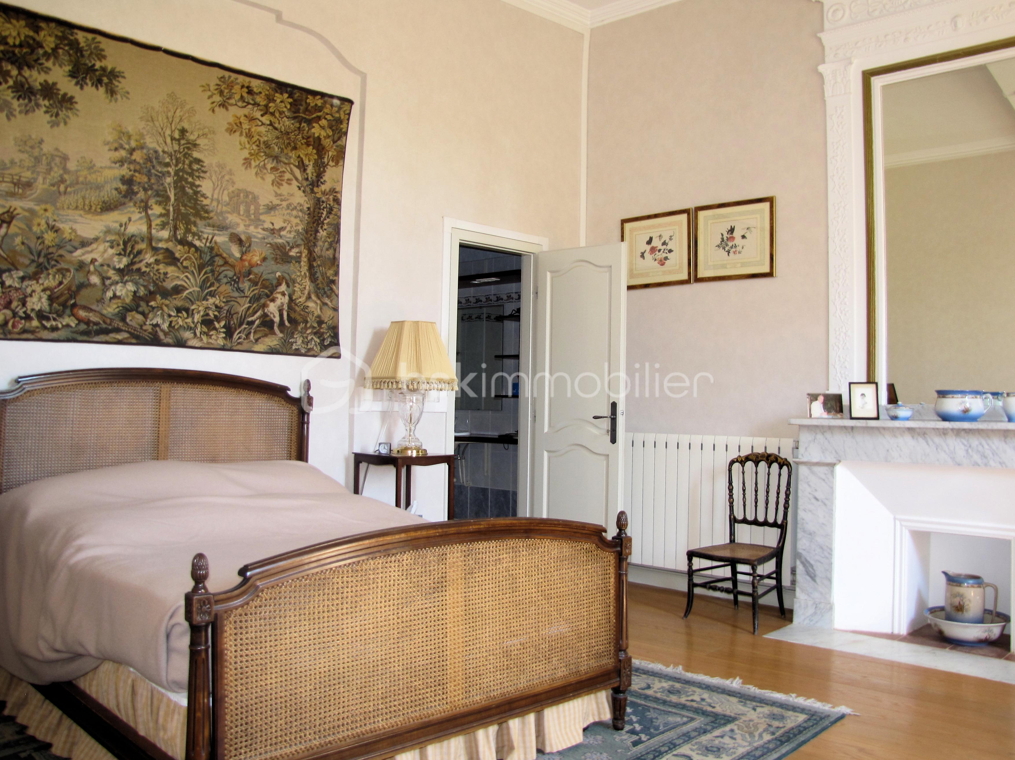 13_maison_vente_hotel_particulier_restaurant_hotel_small_world_iad_france_condom_gers_cesar_carvalho.jpg