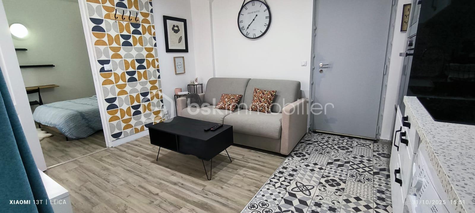 Appartement de 27,47 m² - SALON 5.jpg