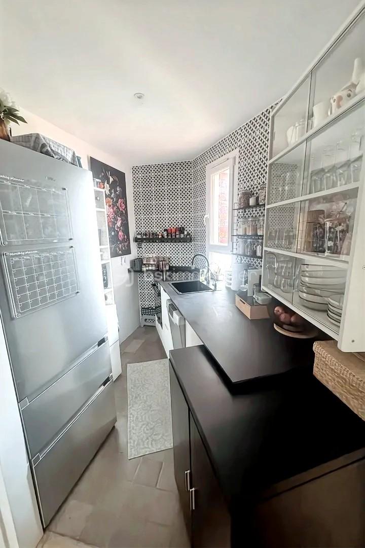 Appartement de 47 m² - thumbnail_hoqi-934a6636a4e148c7b87df42e146b7880.jpg