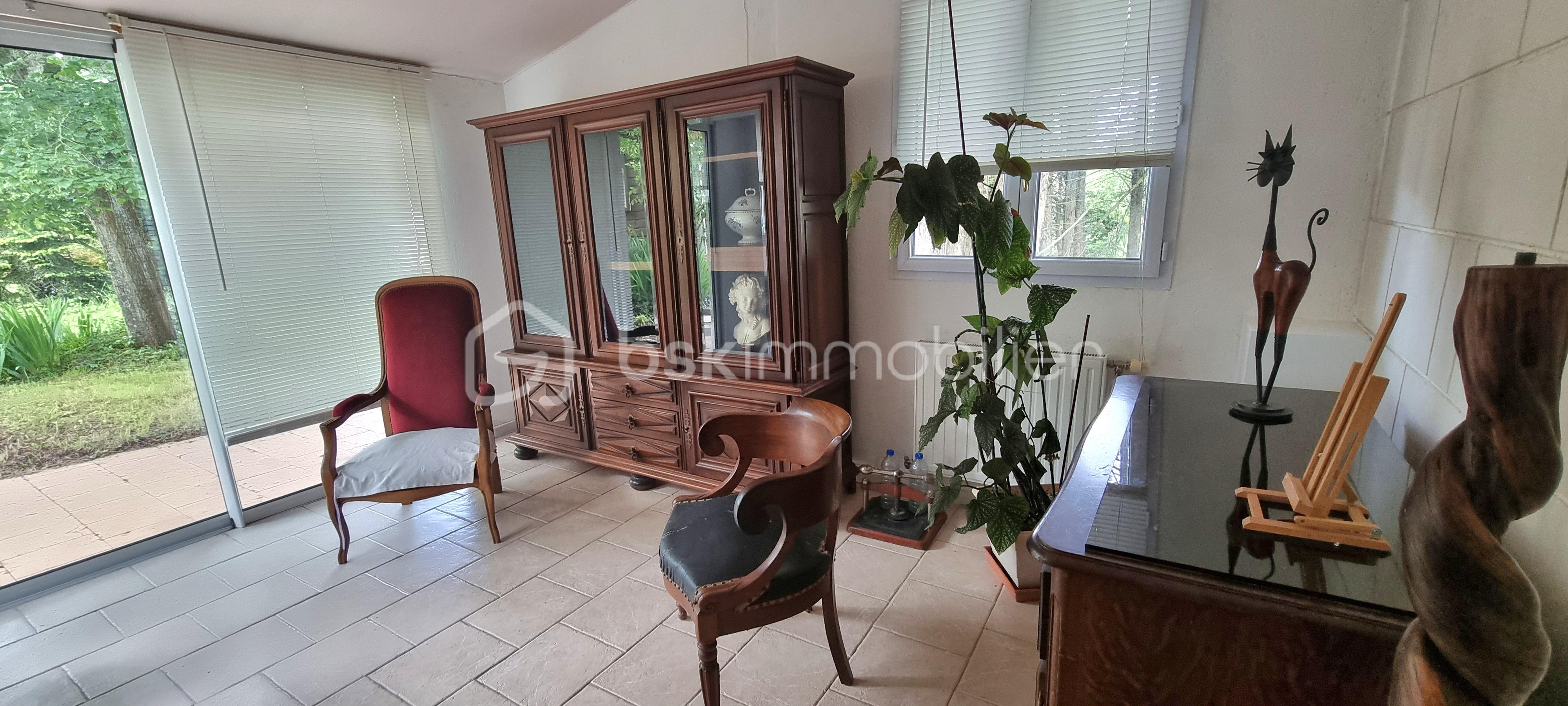 Maison traditionnelle de 164 m² - 20240516_161208.jpg