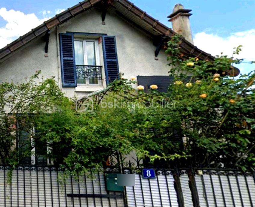 Maison de 100 m² - 1000081876_premium.jpg