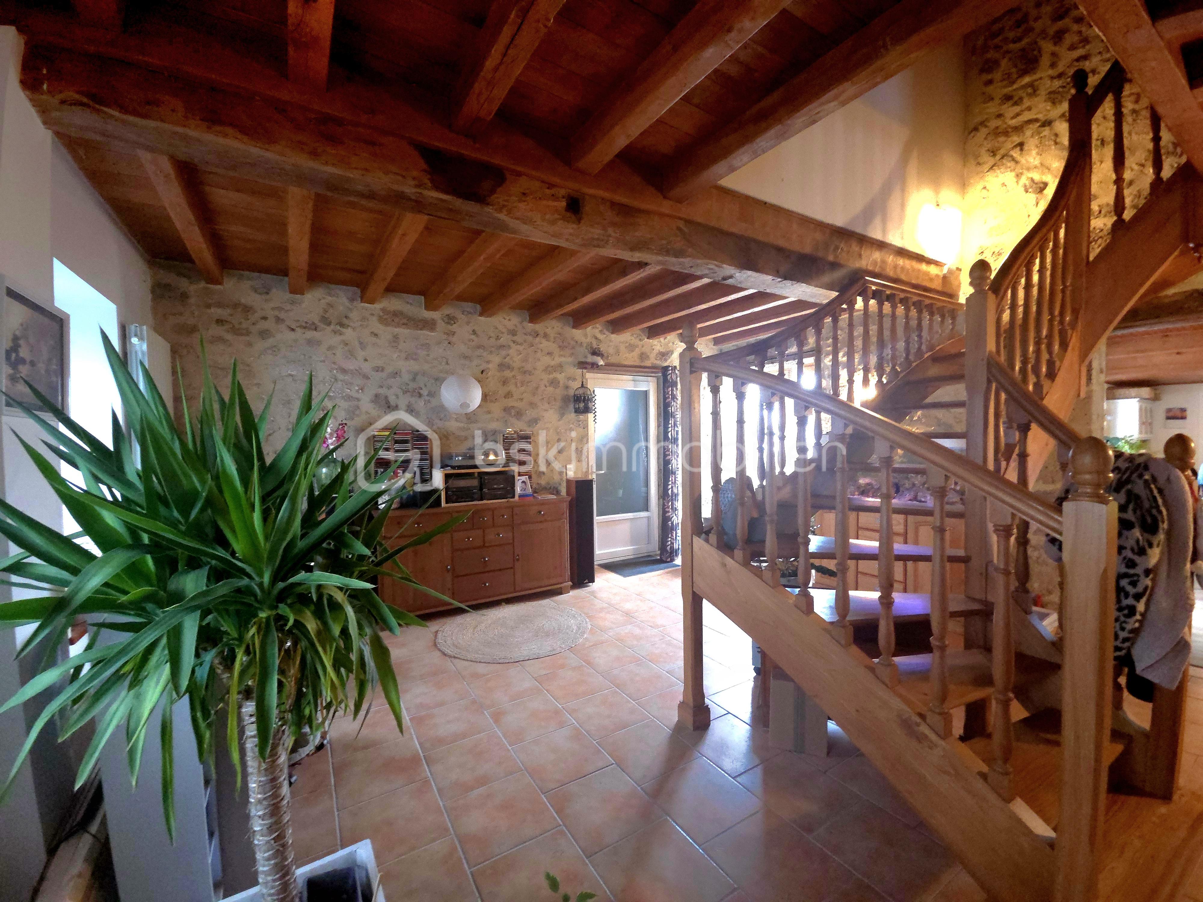 Maison ancienne de 150 m² - 20260105_114535.jpg