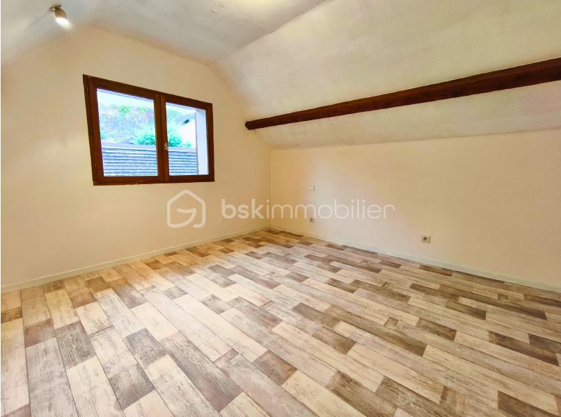 Maison traditionnelle de 172 m² - chambre 1.png