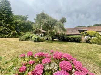 Maison de 297 m² - thumbnail_IMG_2711.jpg