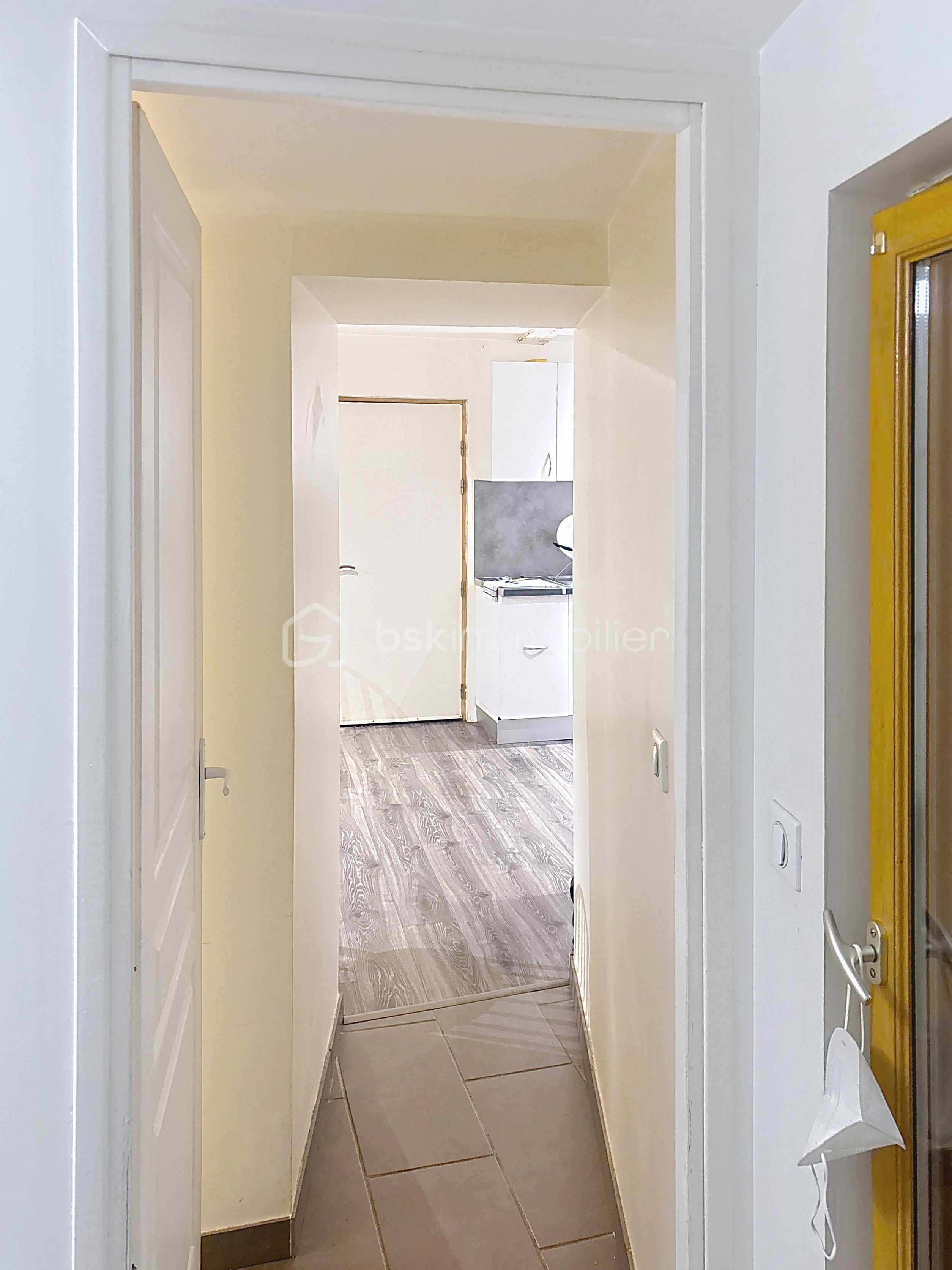 Appartement de 46 m² - 2e-appart-yo-etage_00006.jpg