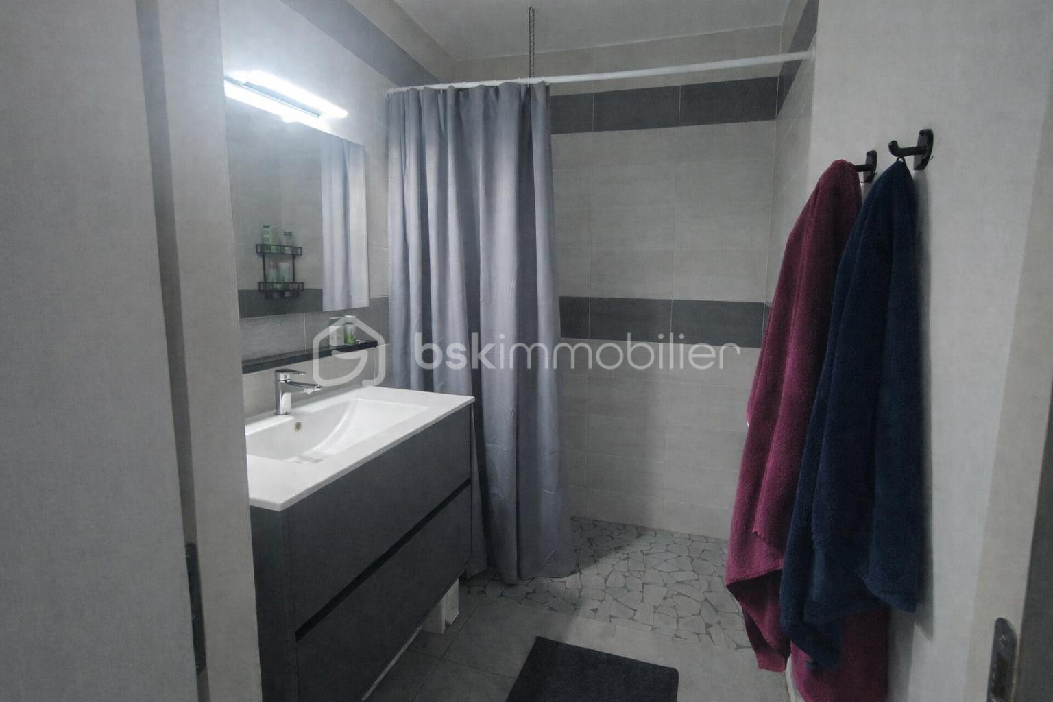 Maison de 68 m² - ChatGPT Image 21 déc. 2025, 23_22_08.png