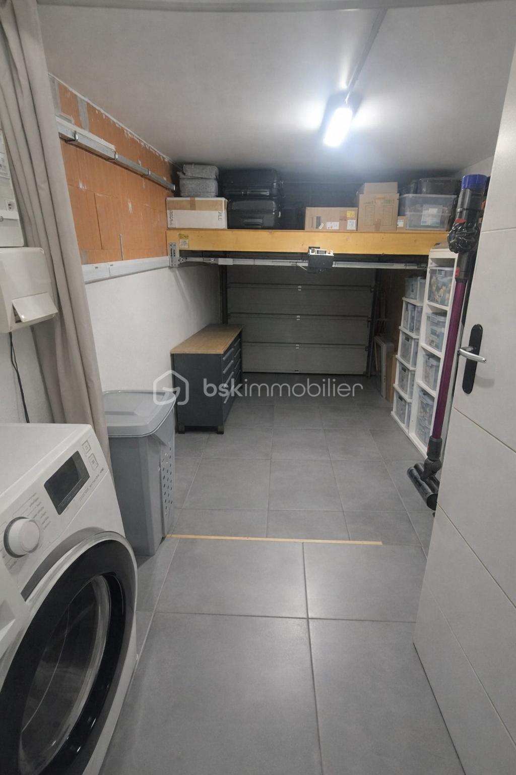 Maison de 68 m² - garage 2.png