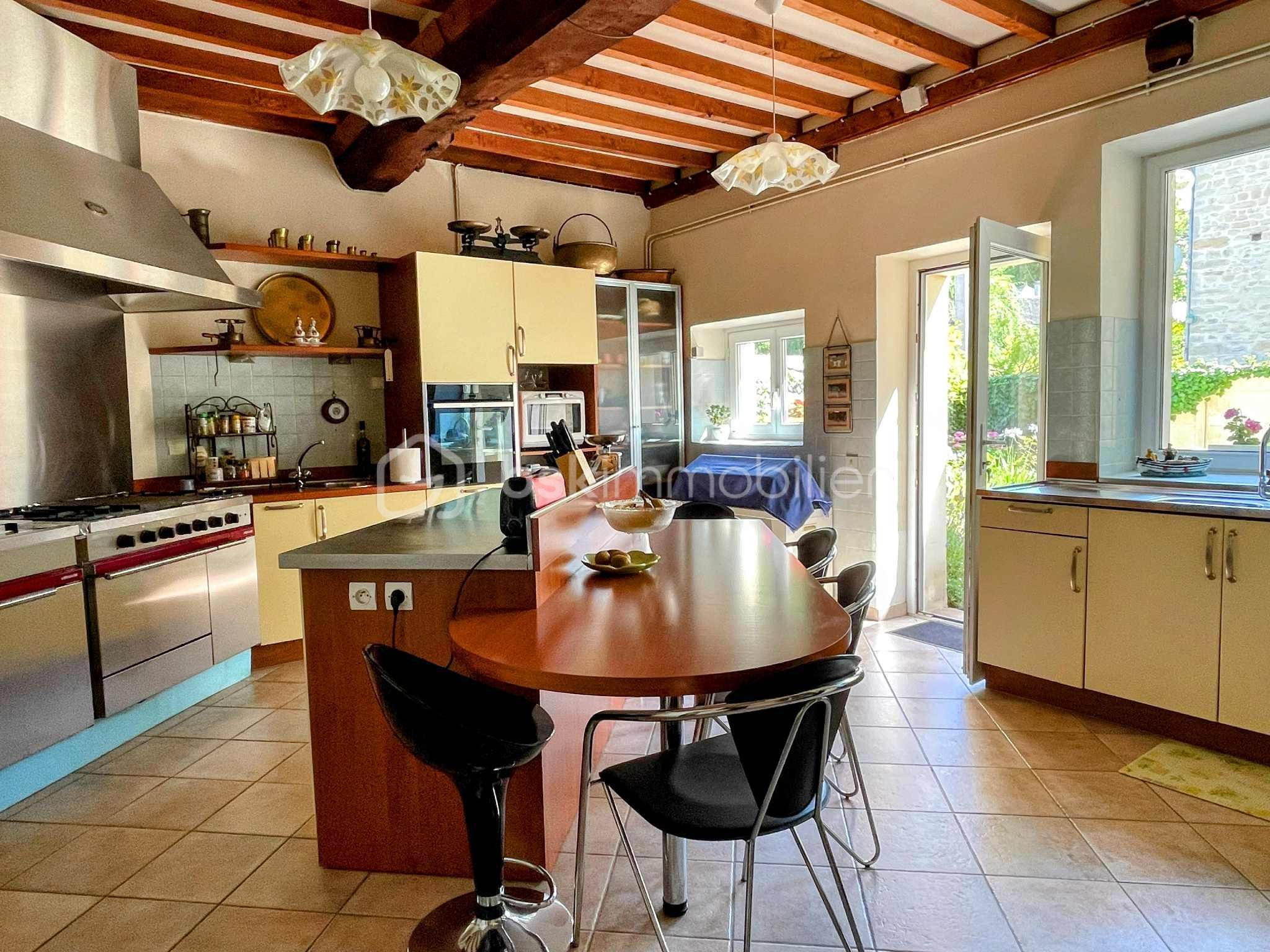 Maison ancienne de 299 m² - cui1.jpg