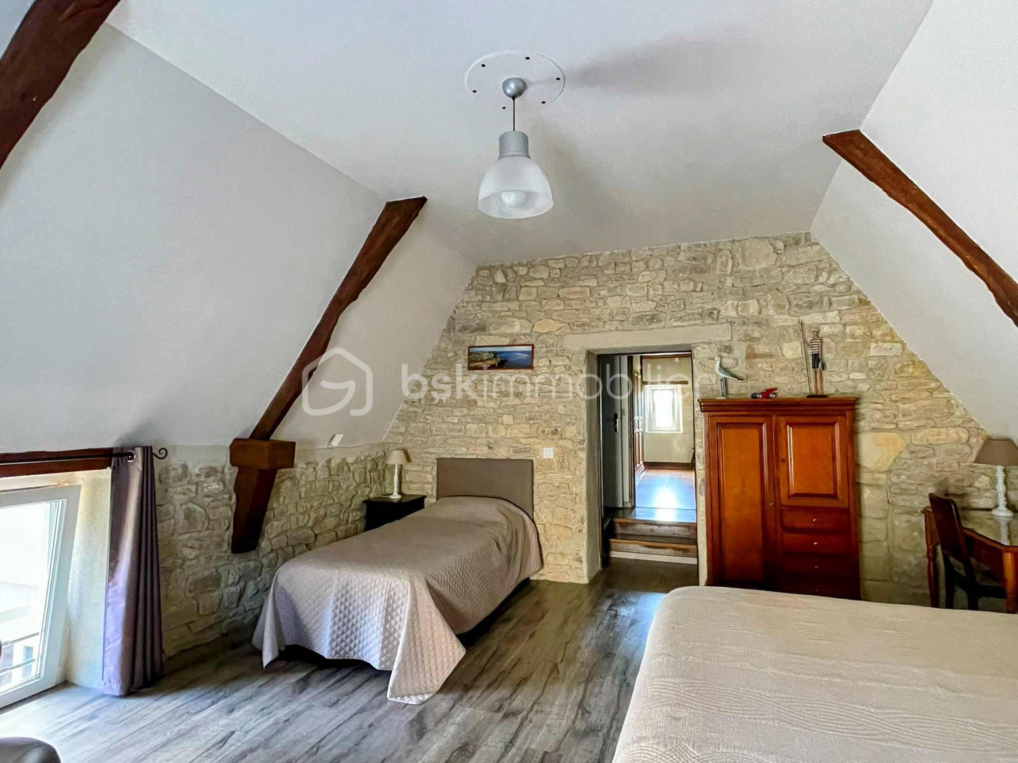 Maison ancienne de 299 m² - ch2.jpg