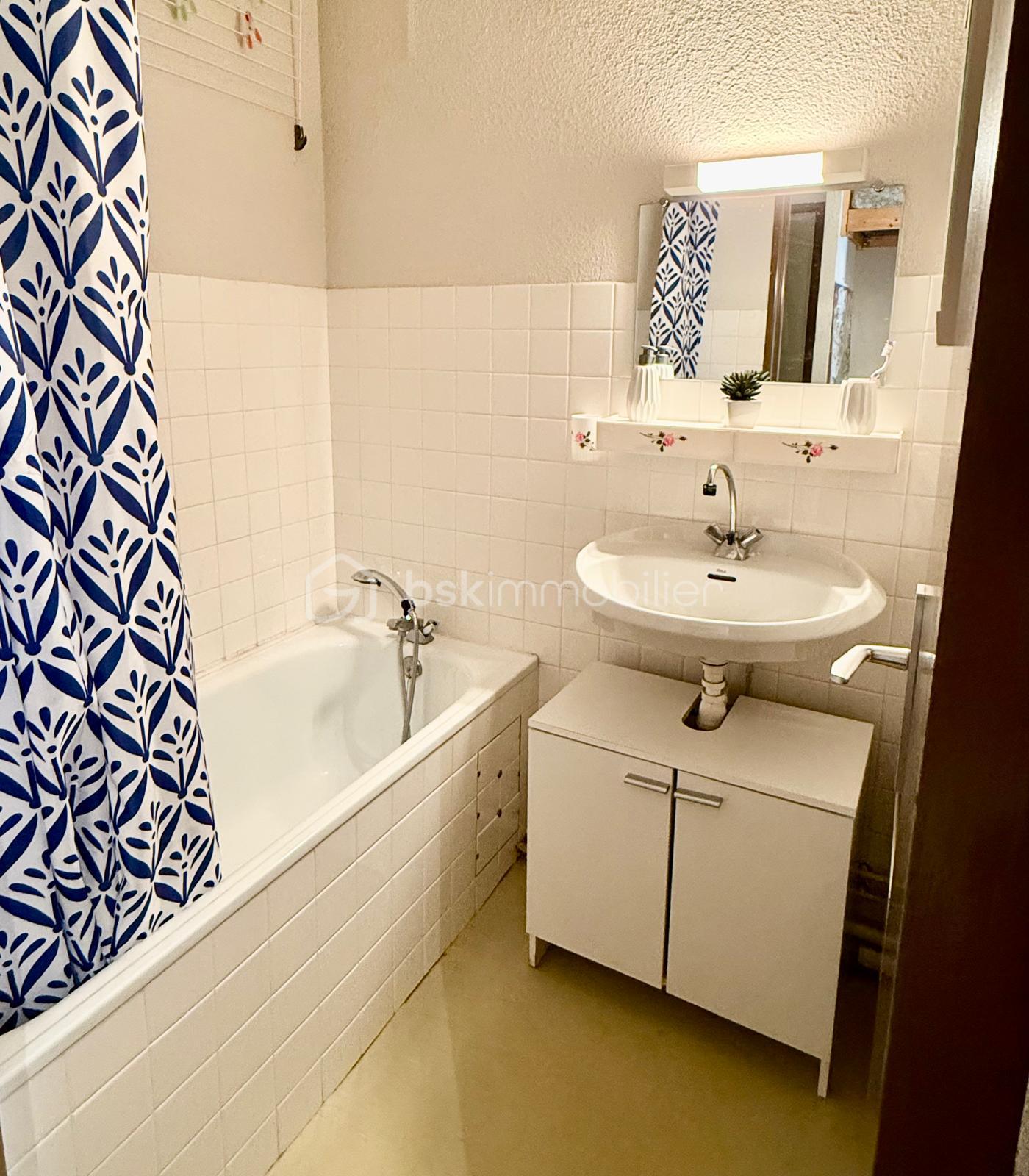 Appartement de 26,97 m² - IMG-20250918-WA0002.jpg