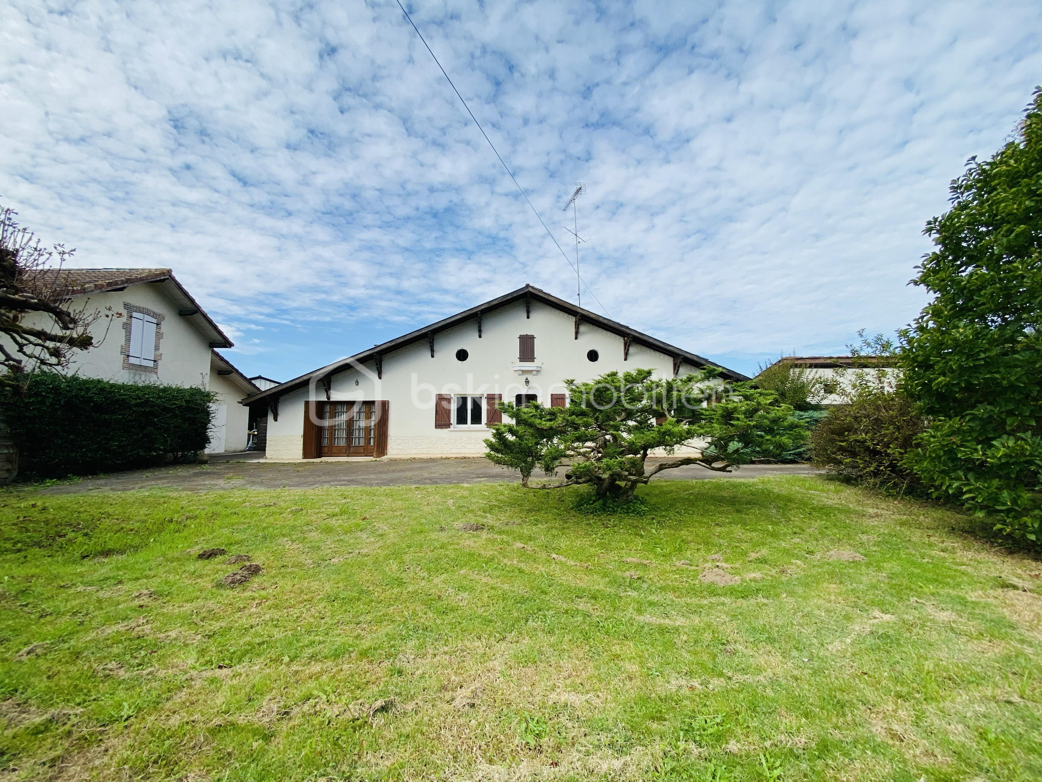 Maison landaise de 243 m² - tempImagediTa8X.png