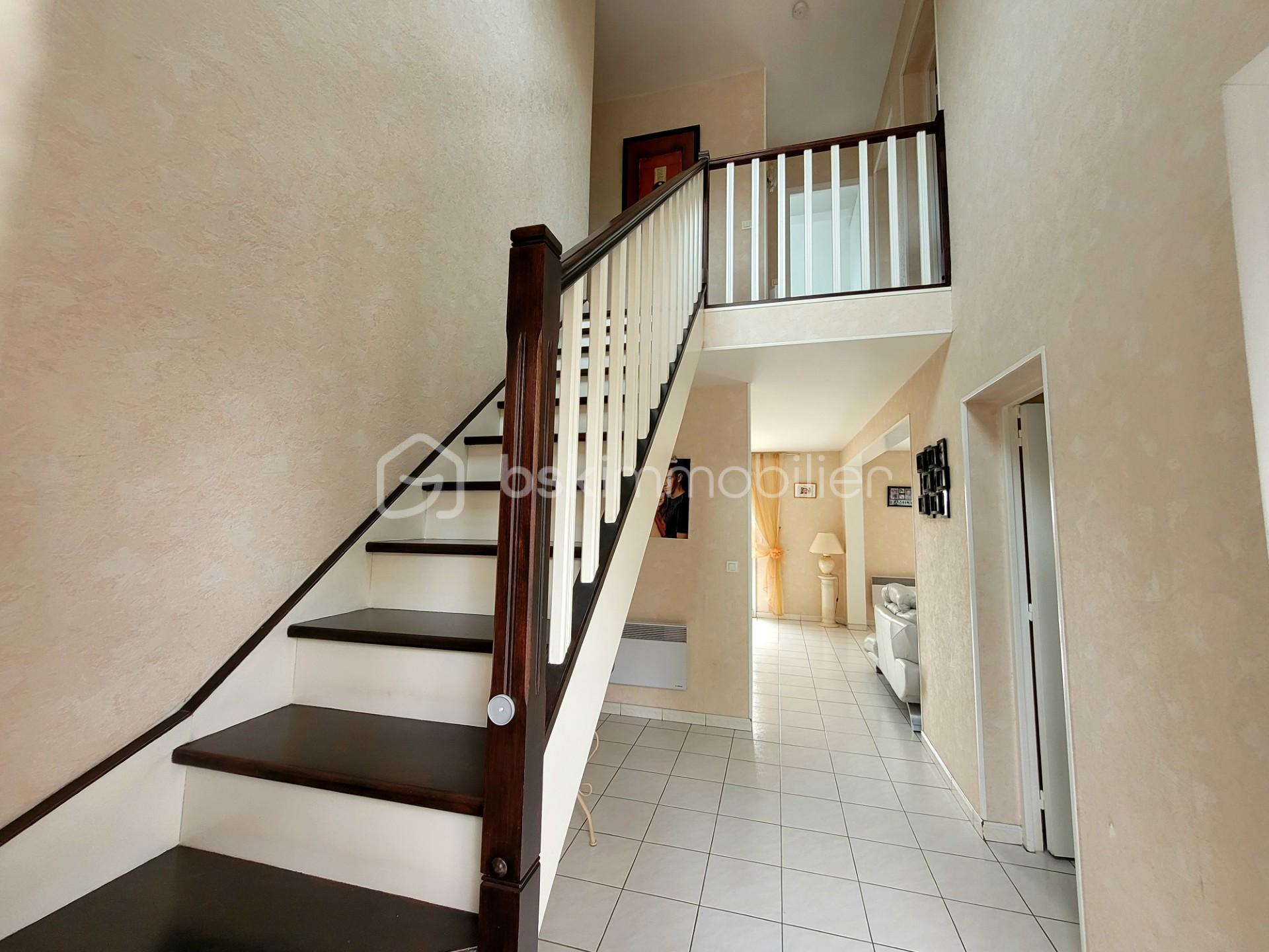 Maison de 116,99 m² - thumbnail_1000041854.jpg