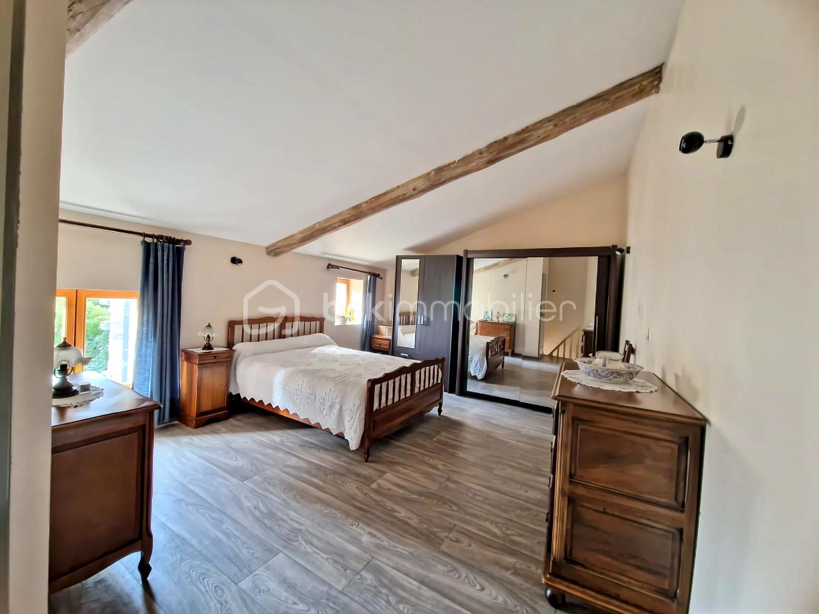 Maison de 140 m² - liloo-downloaderwUPFBW