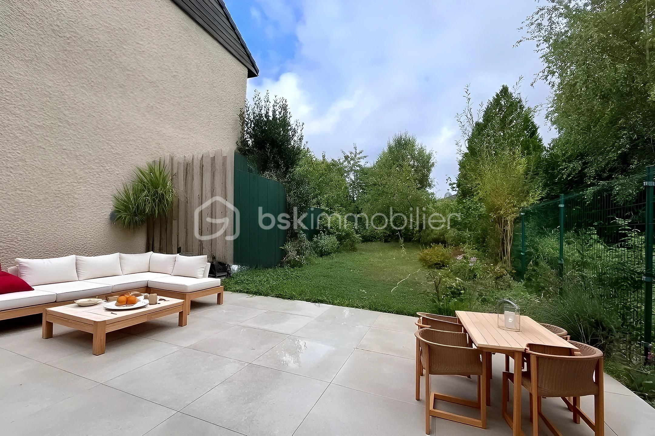 Maison de 125 m² - hoqi-571f1d8c011940d684f65f779216707b.JPG