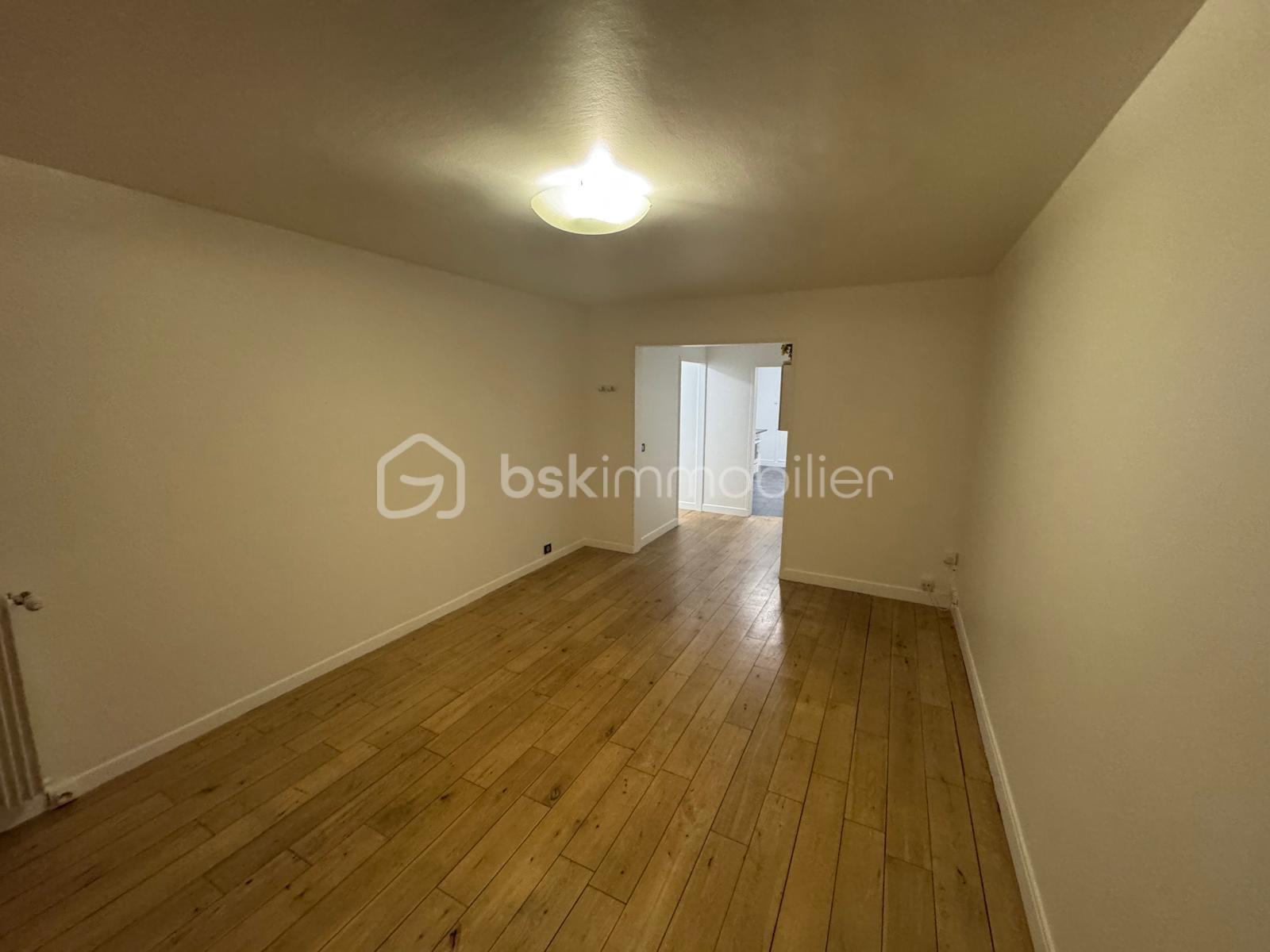 Appartement de 65 m² - b49fd3dc-ee2d-4dd2-ae2c-9e64b4c341e7.JPG