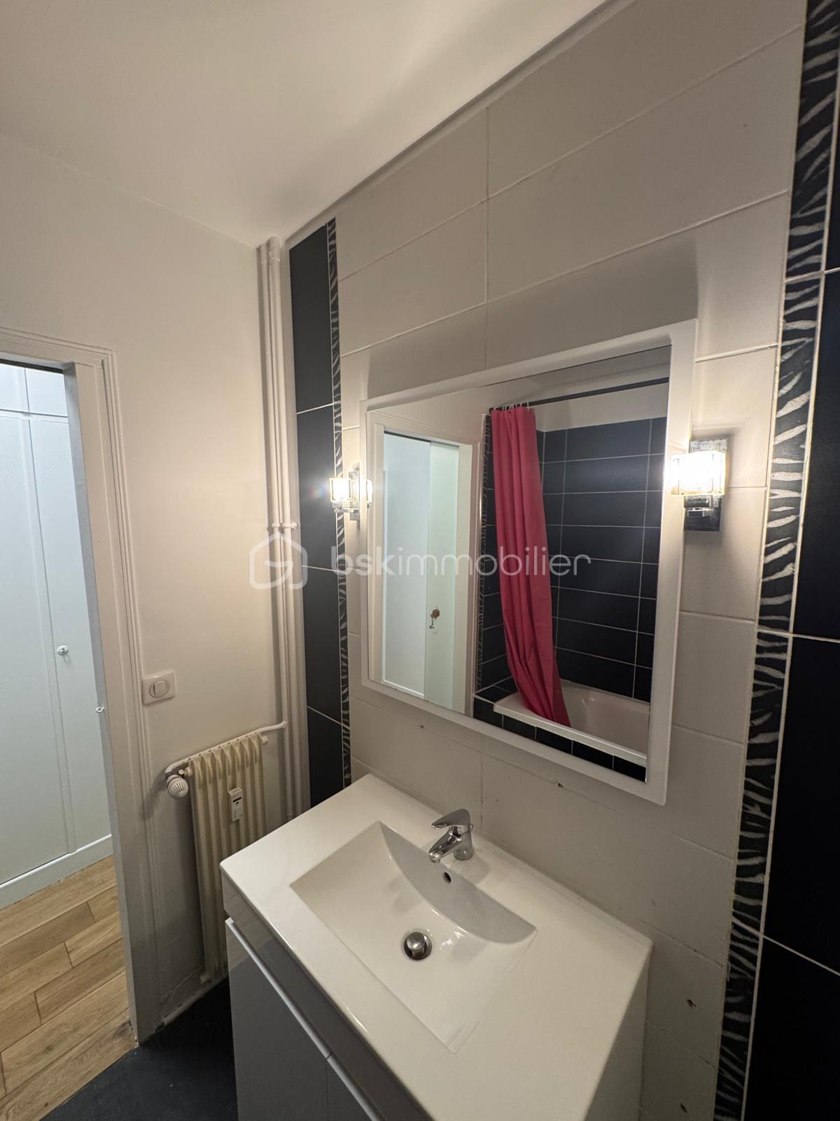 Appartement de 65 m² - c9a8b6e1-57d7-43c1-ae41-530d863a0781.JPG