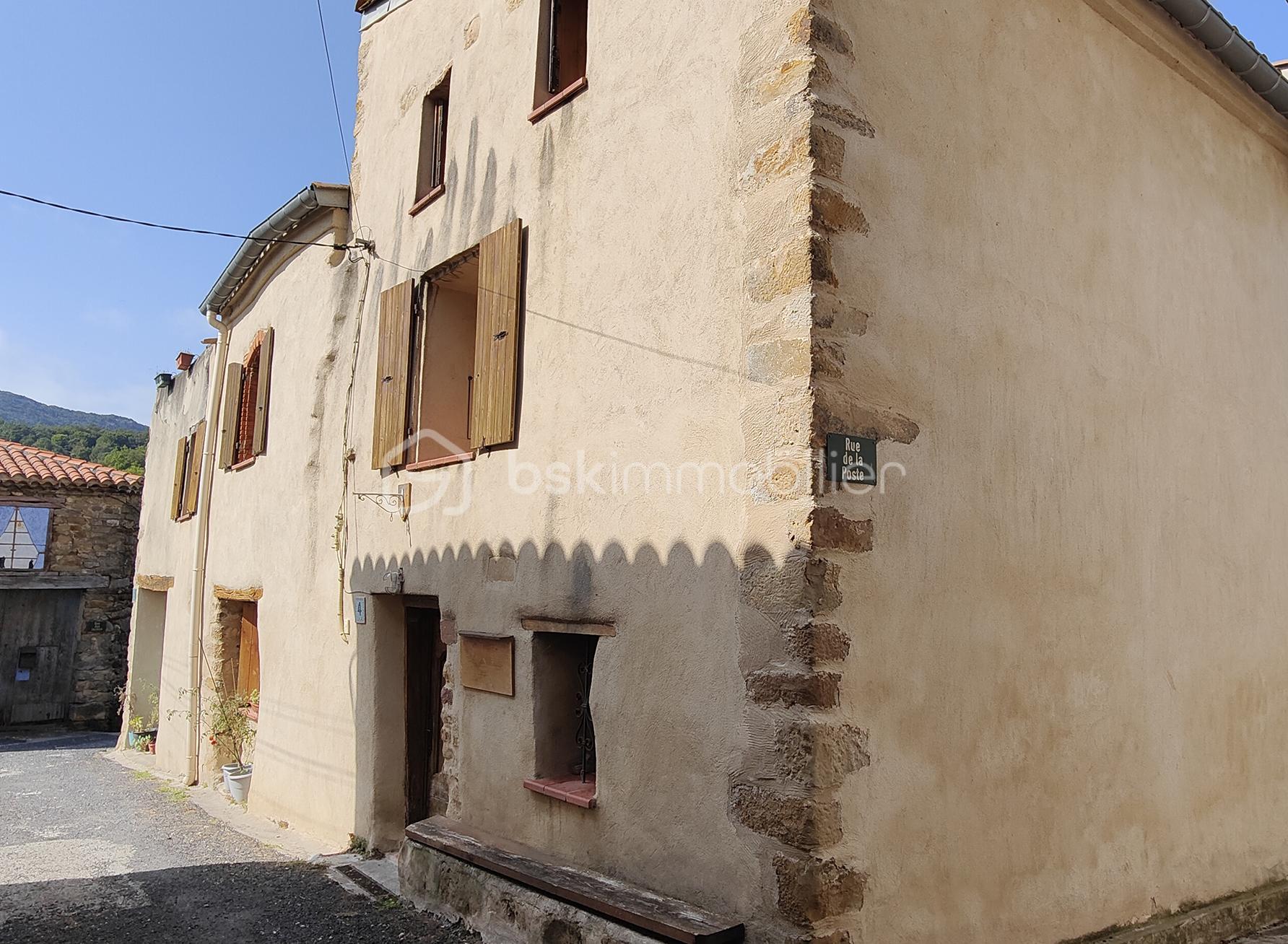 Maison en pierre de 204,80 m² - 0 Facade2.jpg